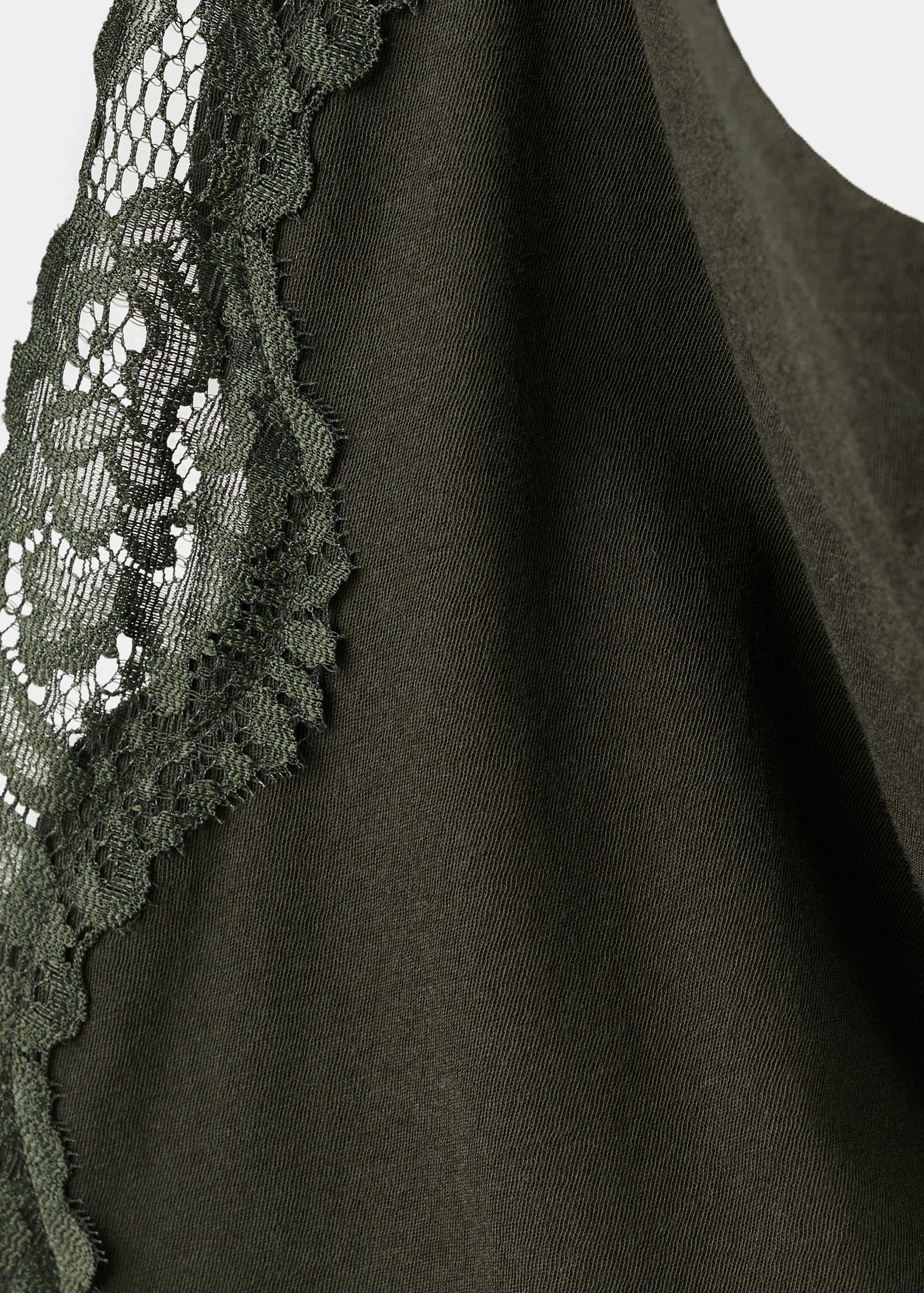 Top dentelle col halter - Détail de l'article 8