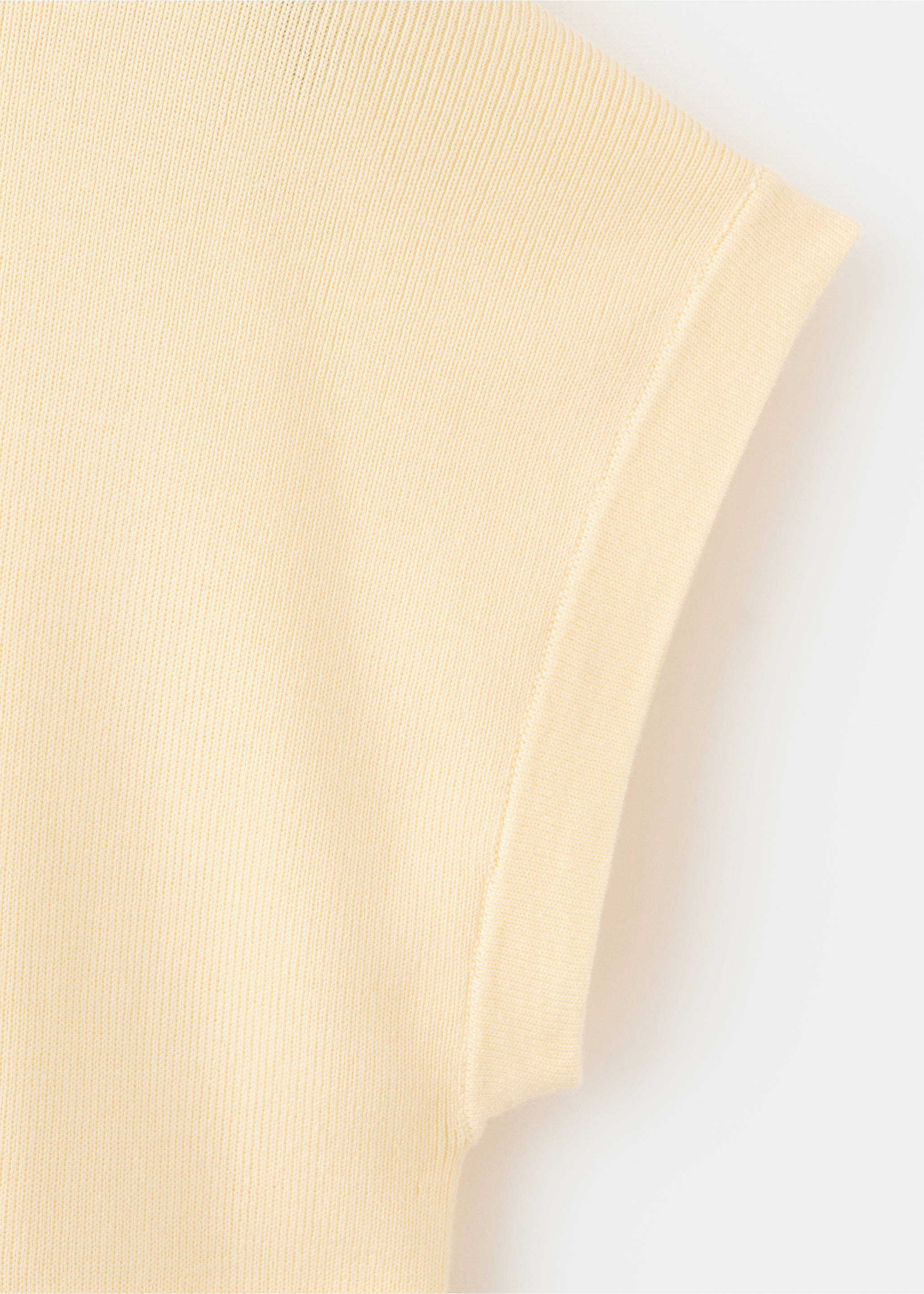 Short-sleeved knitted cotton sweater - Details of the article 8, Pastel Yellow. Ref: 27047144-00.