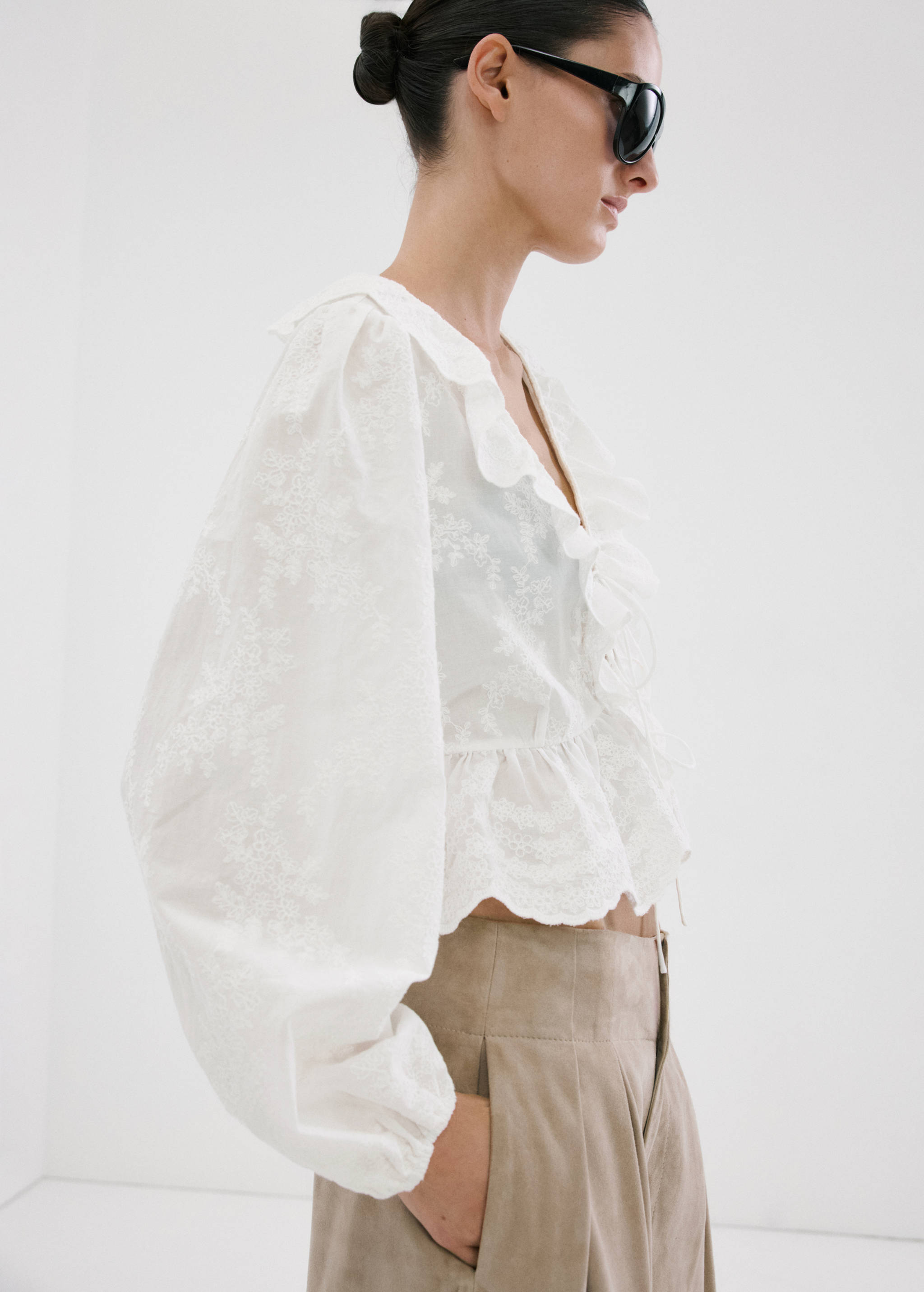 Blouse brodée volants - Détail de l'article 6