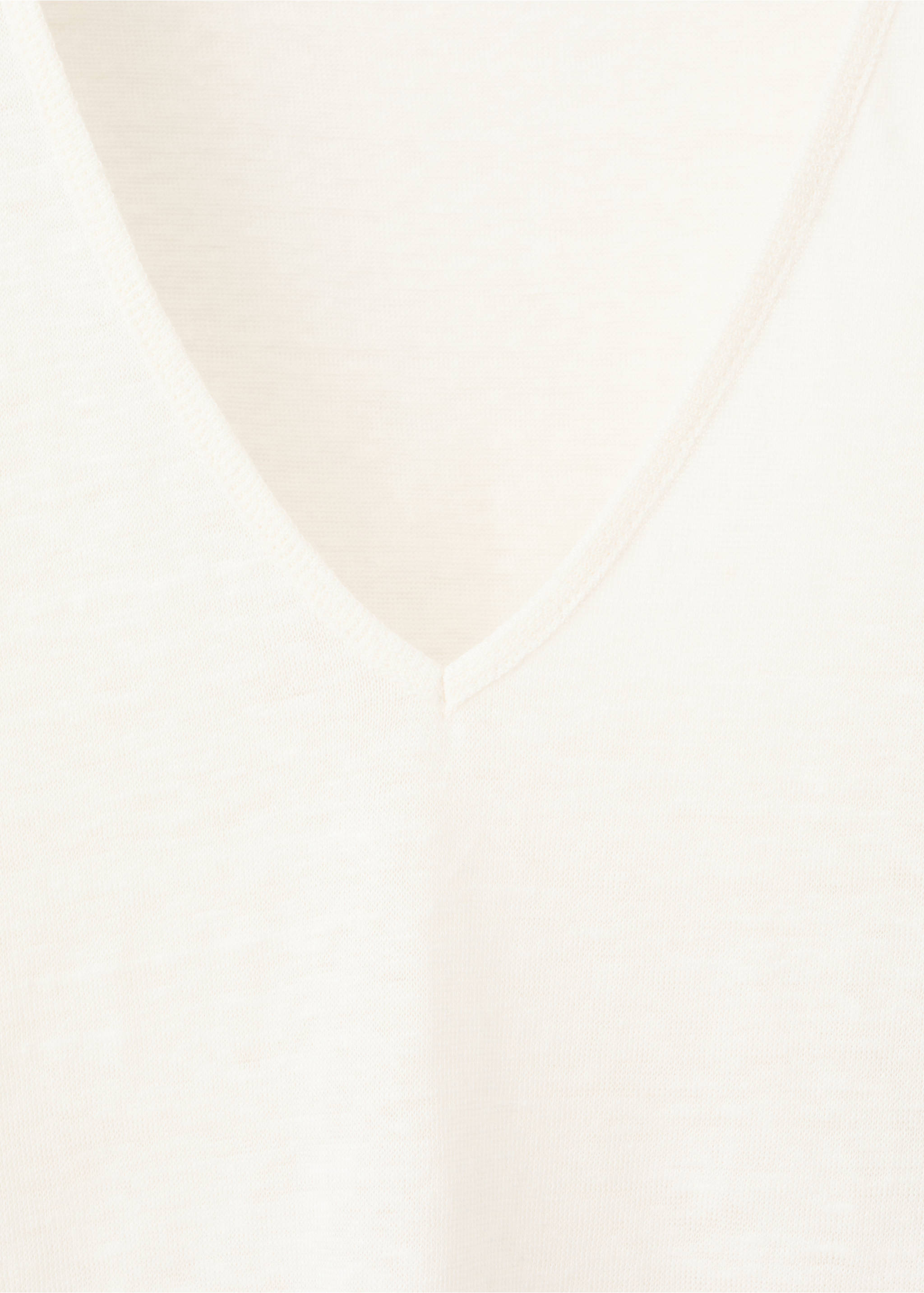 V-neck linen t-shirt - Details of the article 8, Off White. Ref: 27047153-00.