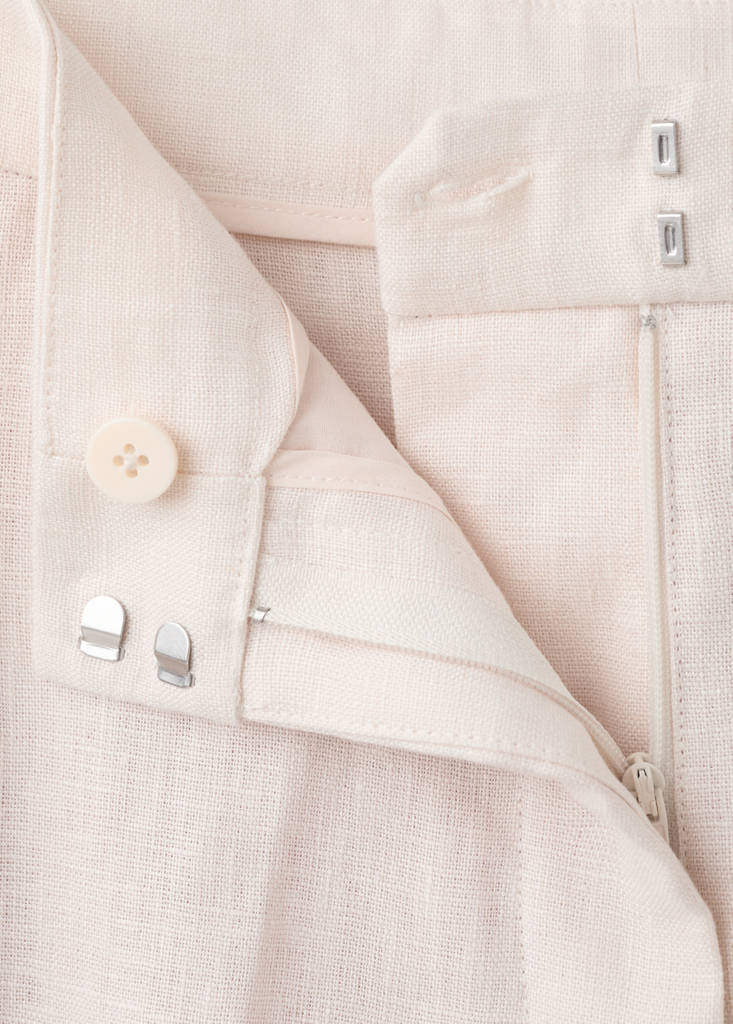 Linen suit trousers — Ecru