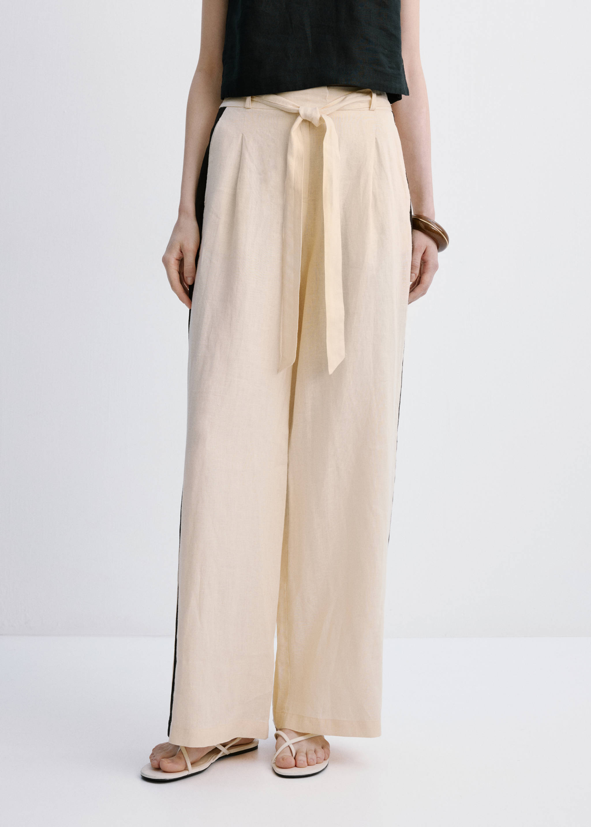 Contrast stripe linen trousers - Details of the article 4