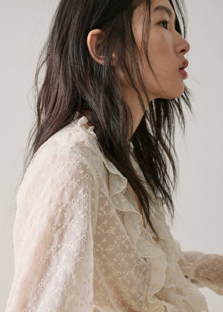 Ruffled embroidered blouse — Ecru