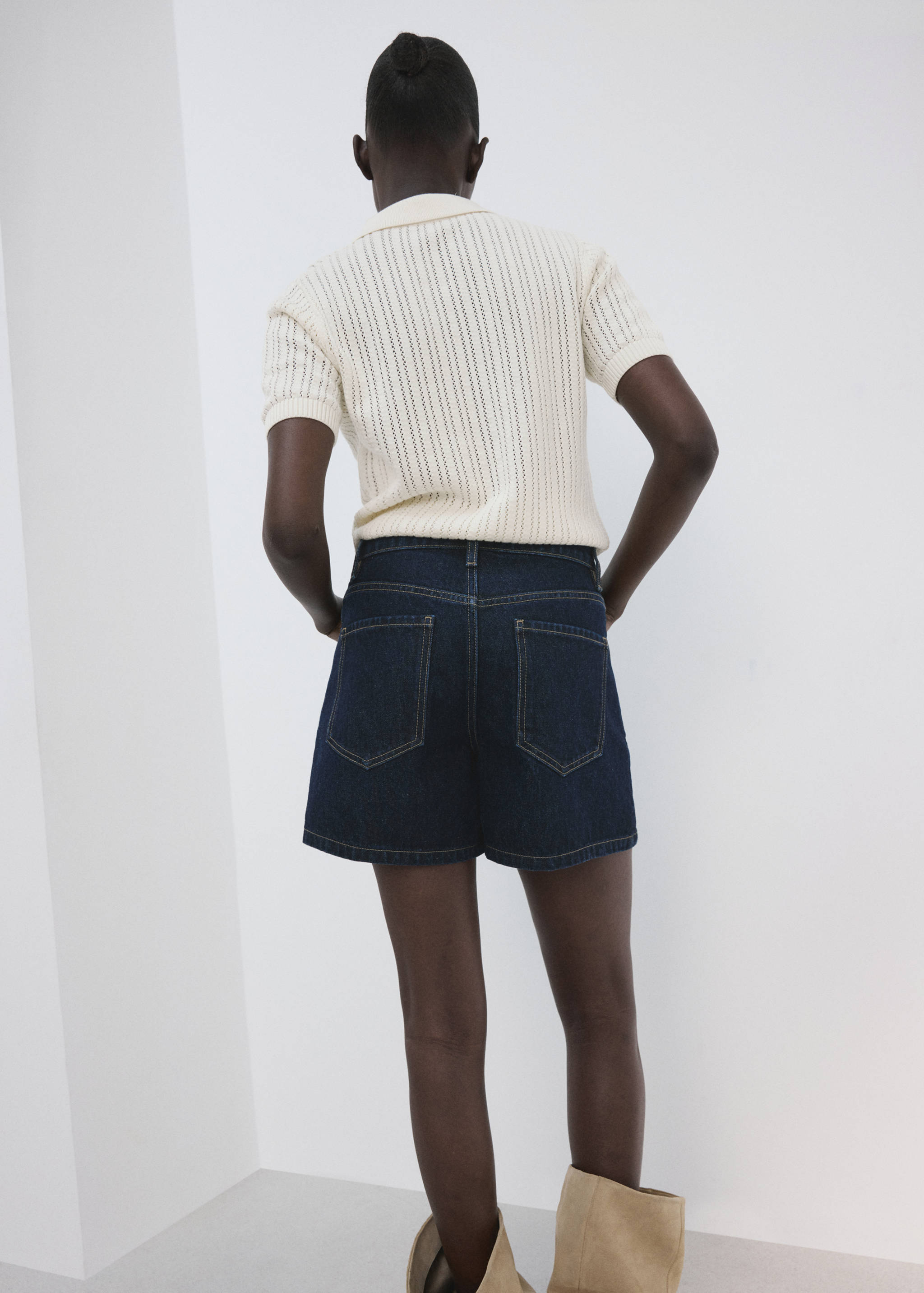 Shorts denim rectos tiro medio - Reverso del artículo