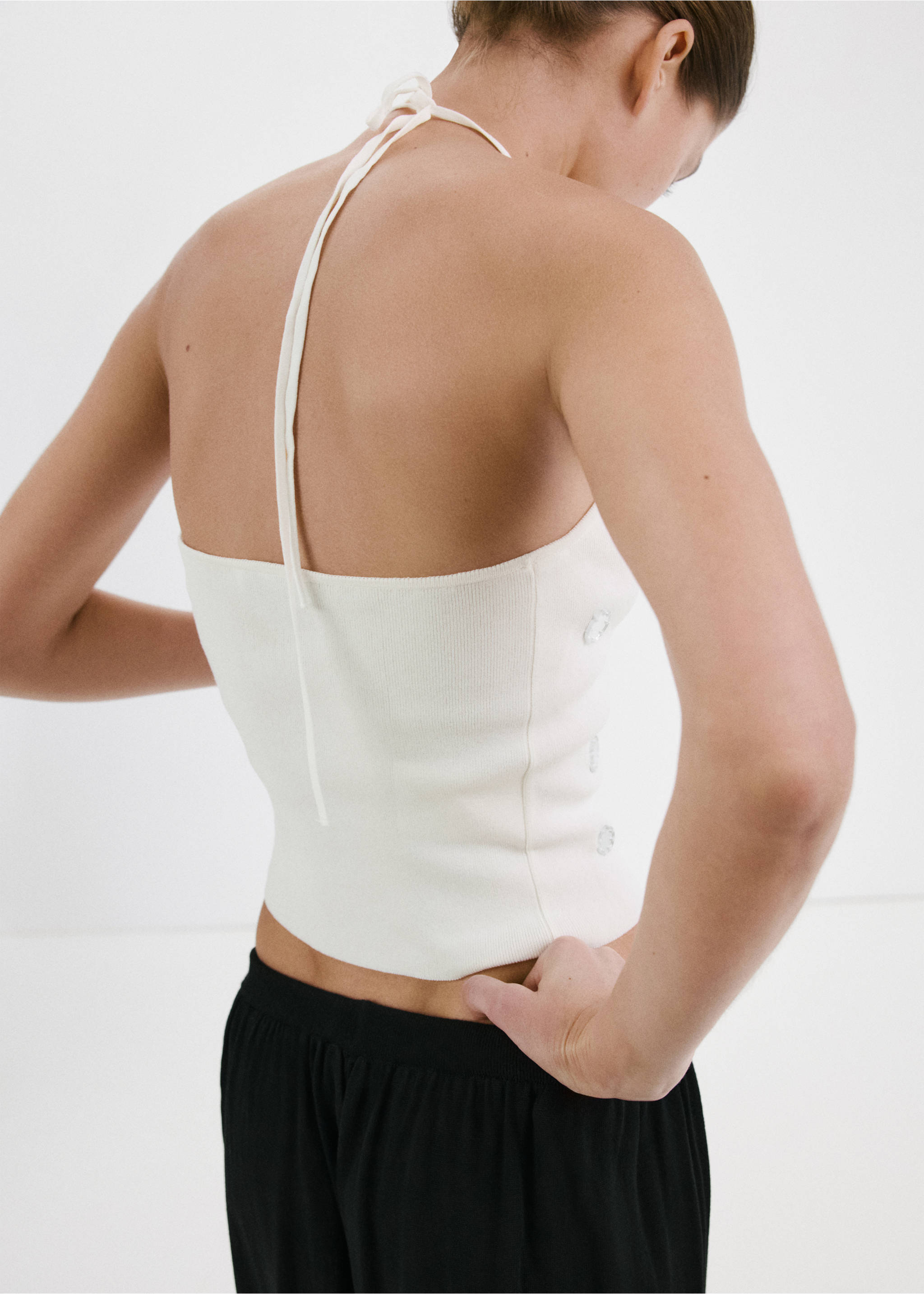 Halter top with metallic appliqués - Reverse of the article, White. Ref: 27047165-00.