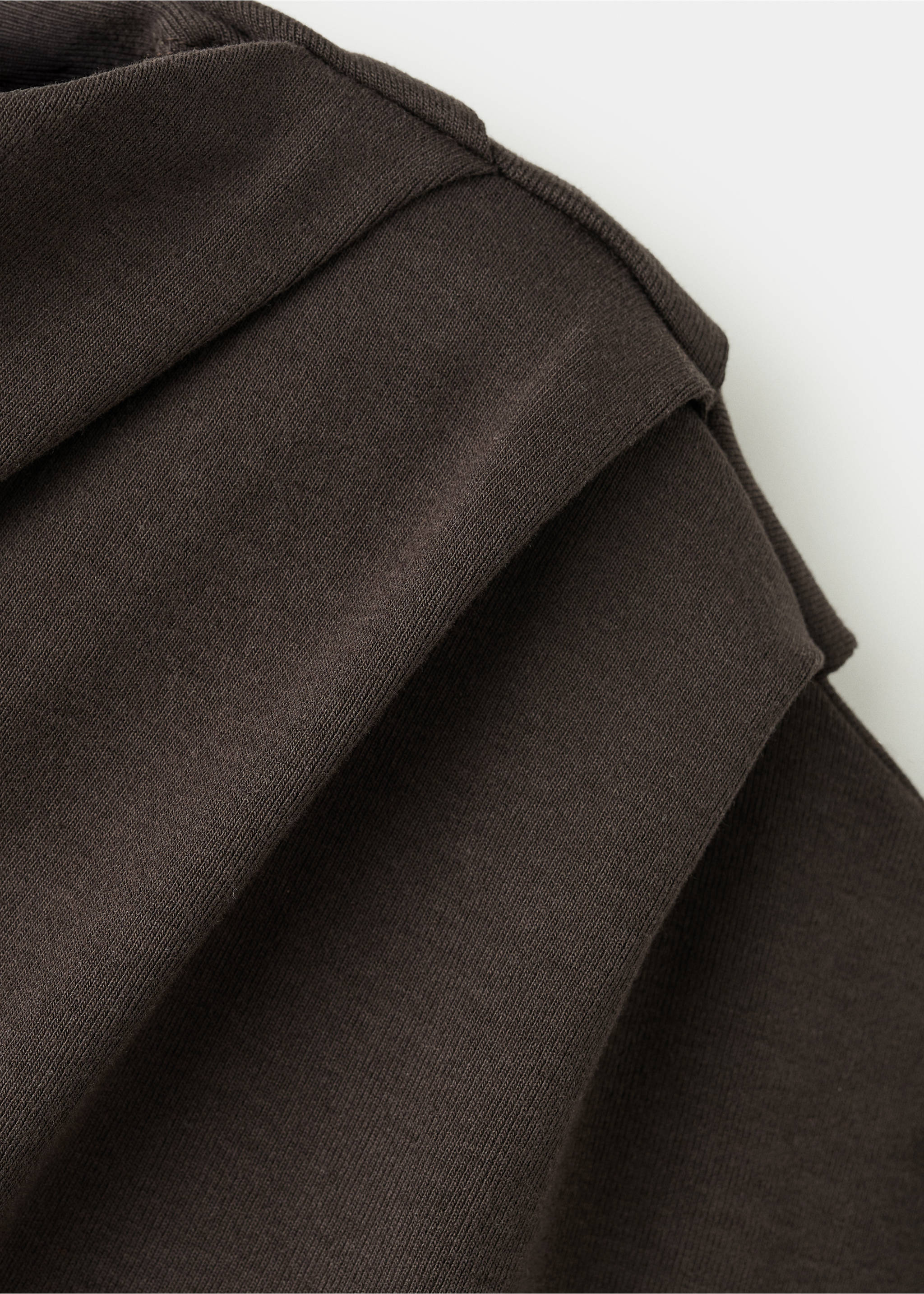 Top asimétrico fruncido - Detalle del artículo 8, Chocolate. Ref: 27047167-00.