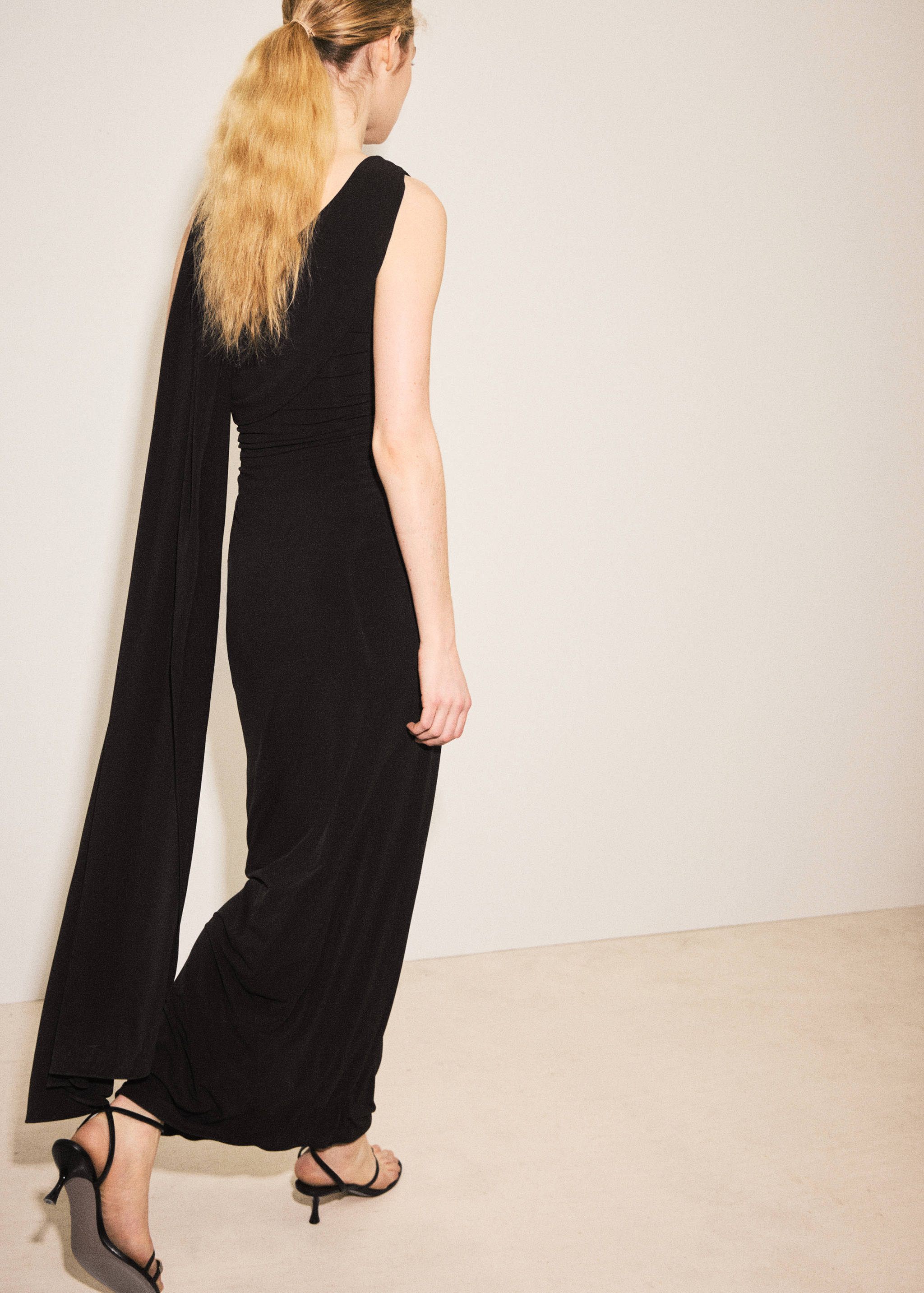 Vestido asimétrico capa - Reverso del artículo