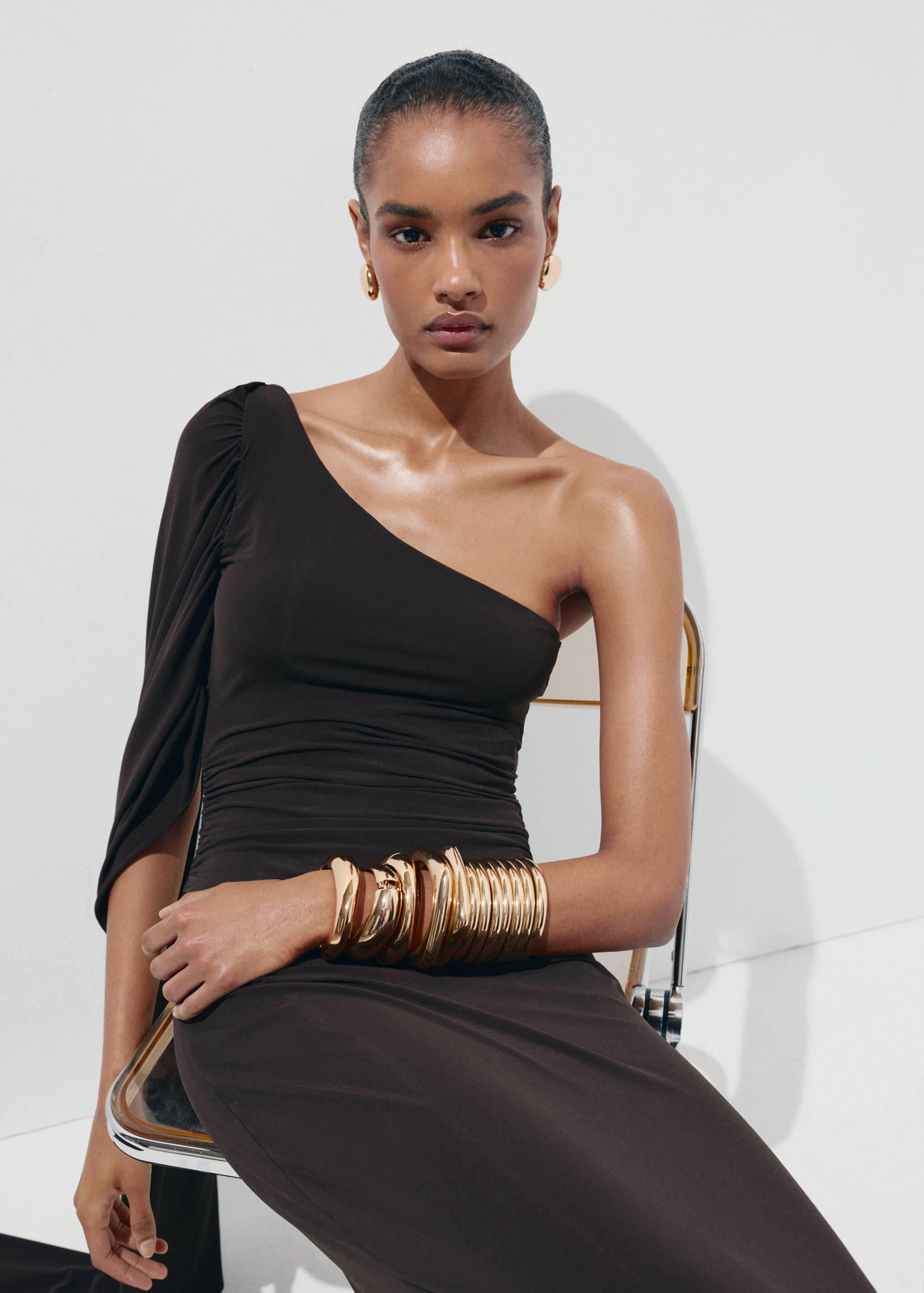 Robe cape asymétrique - Détail de l'article 1