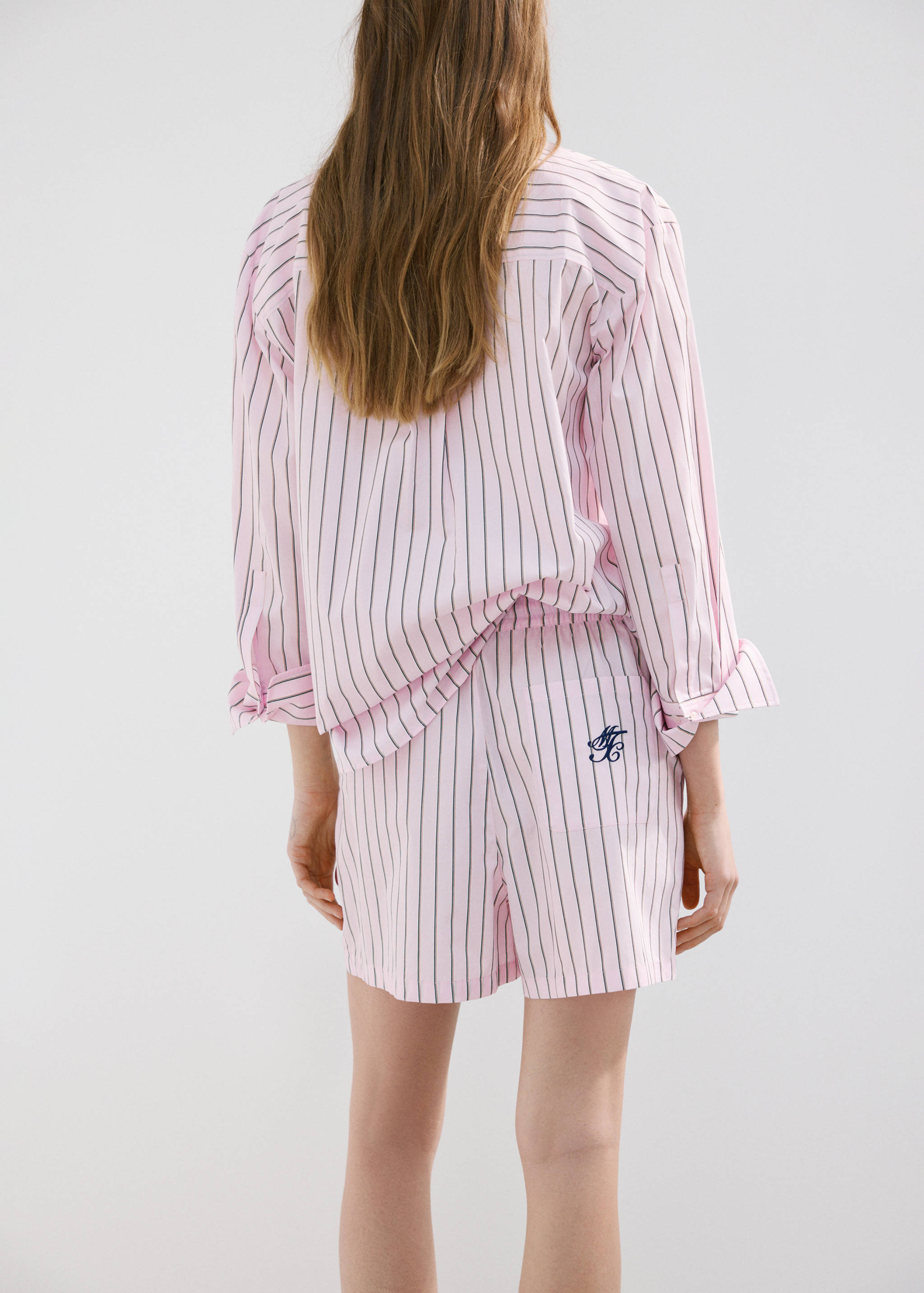 Striped poplin shirt with embroidered message - Reverse of the article