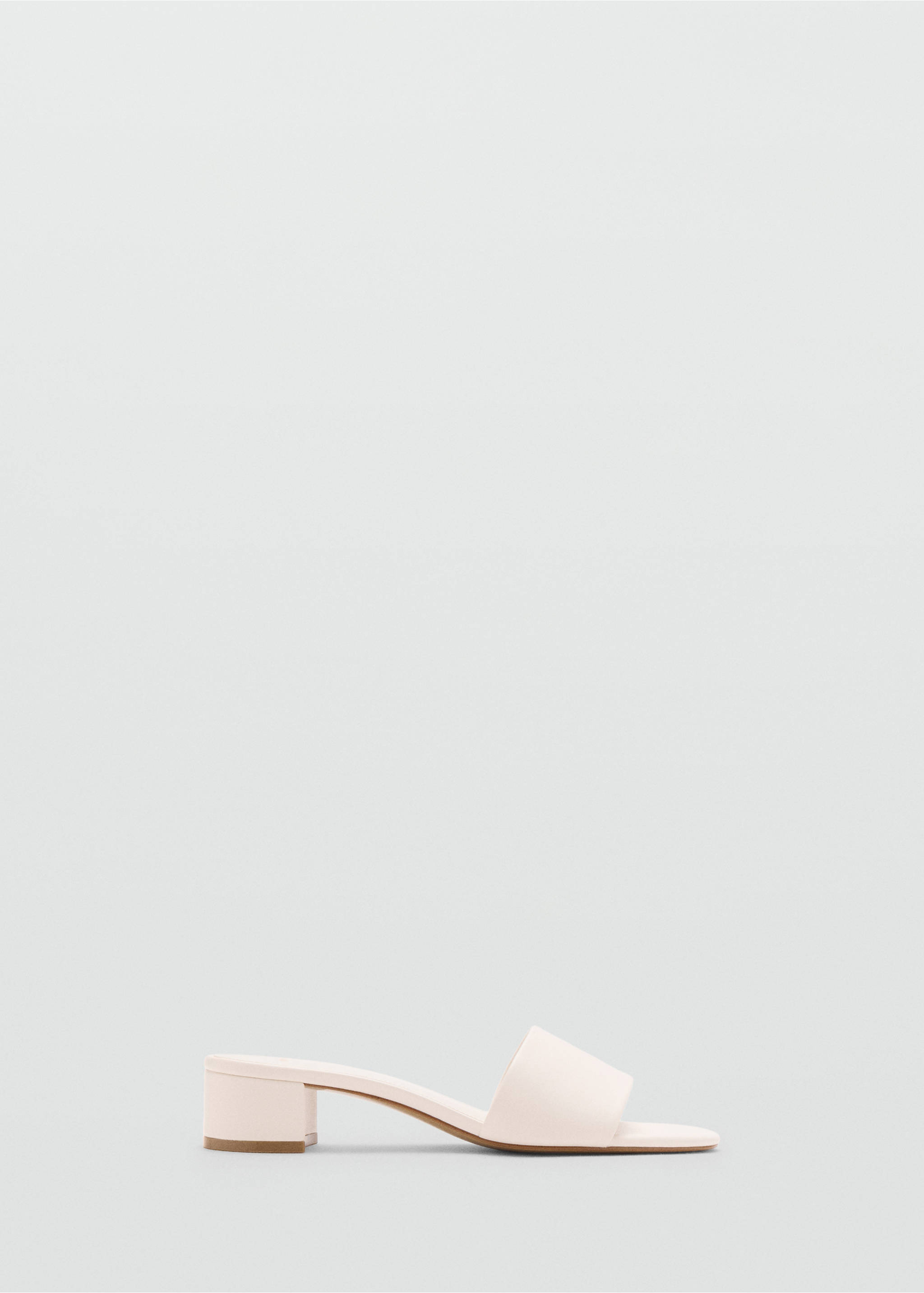 Block-heel sandals with strap - Article without model, Ecru. Ref: 27047780-00.
