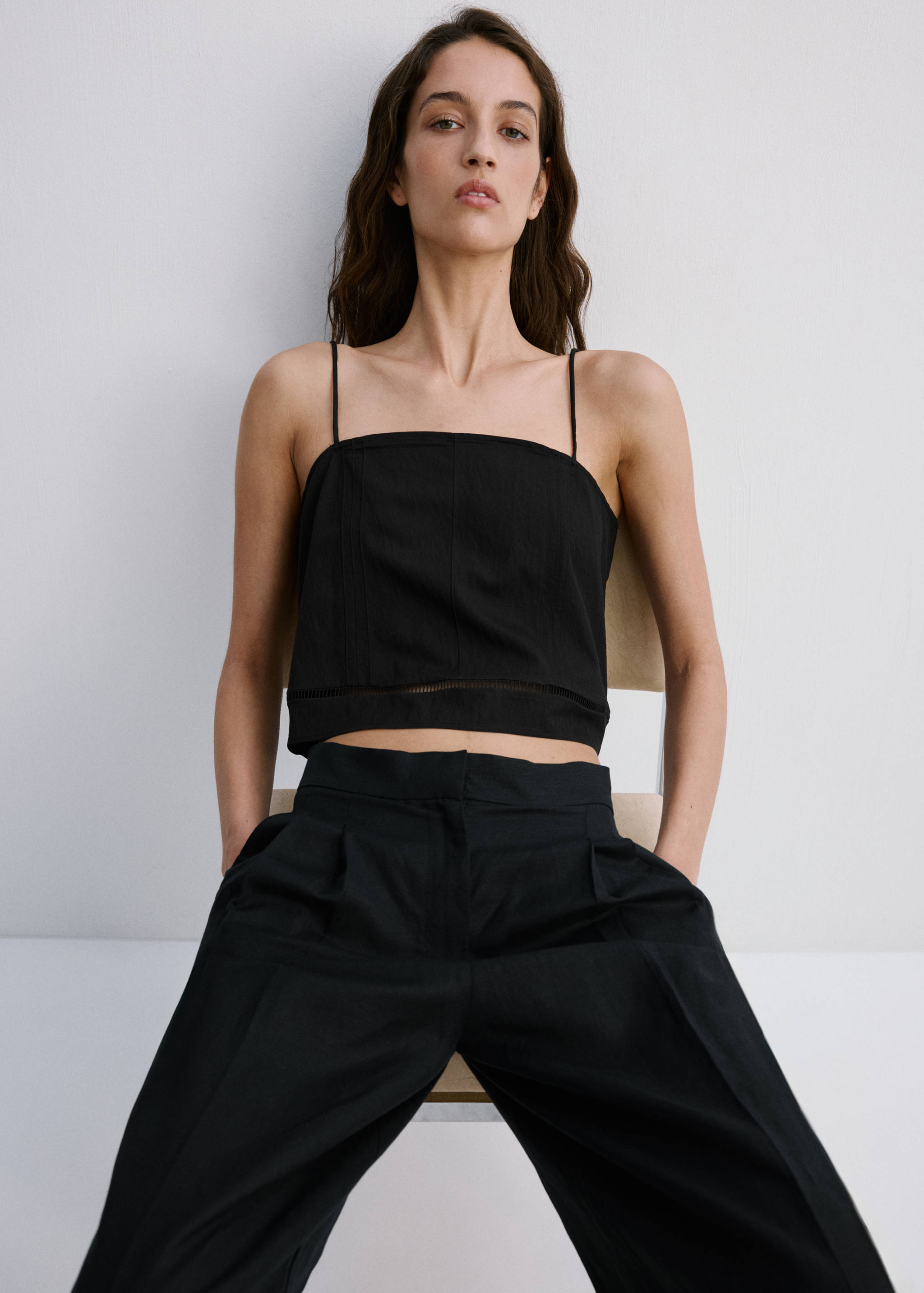 Topp med axelband och knappar - Detaljer om artikeln 2