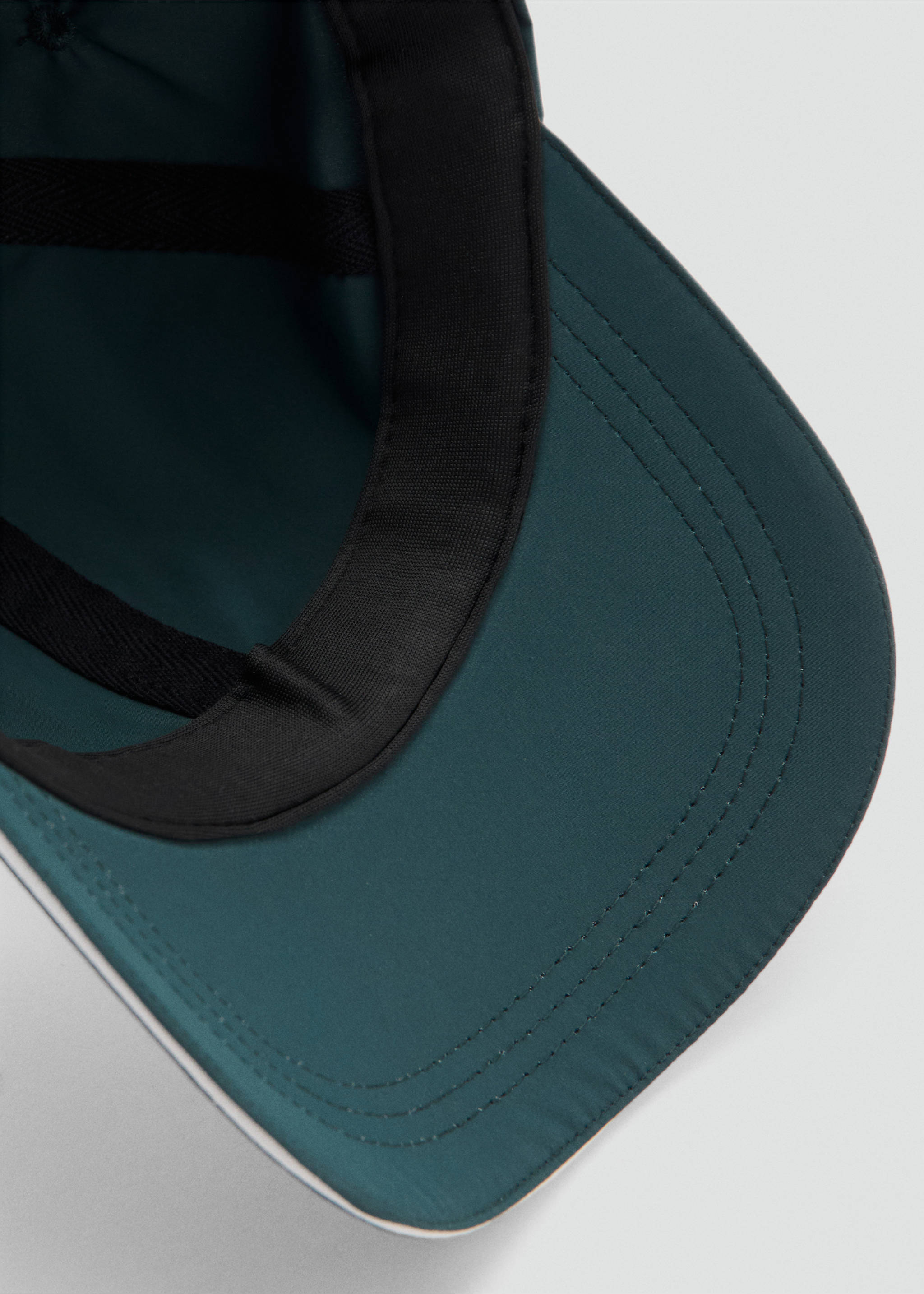 قبعة مطرزة - تفاصيل المنتج 3, أخضر غامق. Ref: 27047785-00.