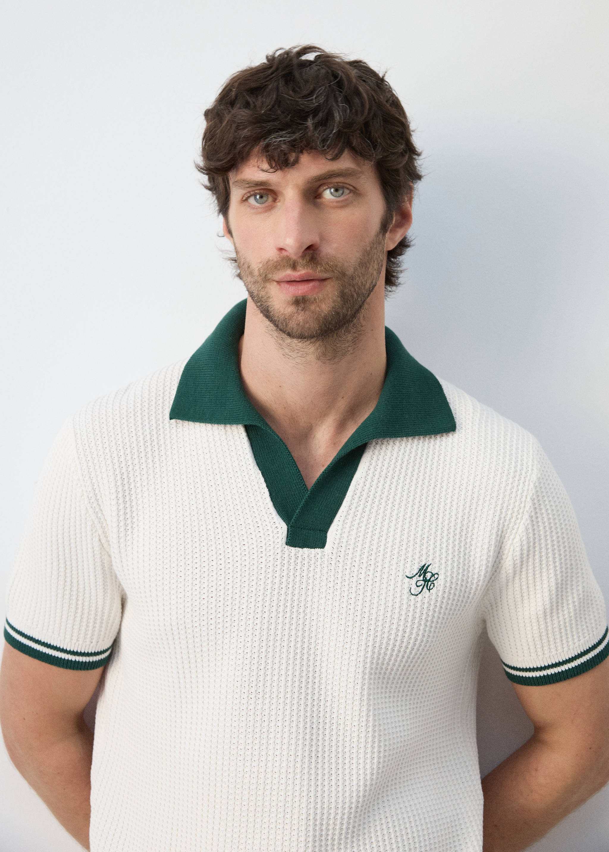 Cotton structured polo shirt - Details of the article 1