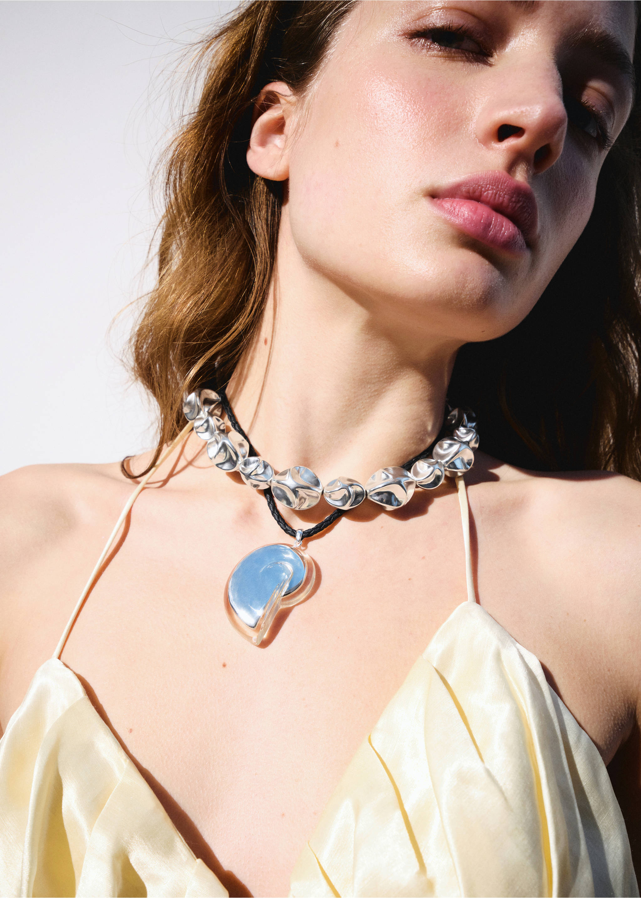 Necklace with irregular metallic pieces - General plane, Silver. Ref: 27047798-00.