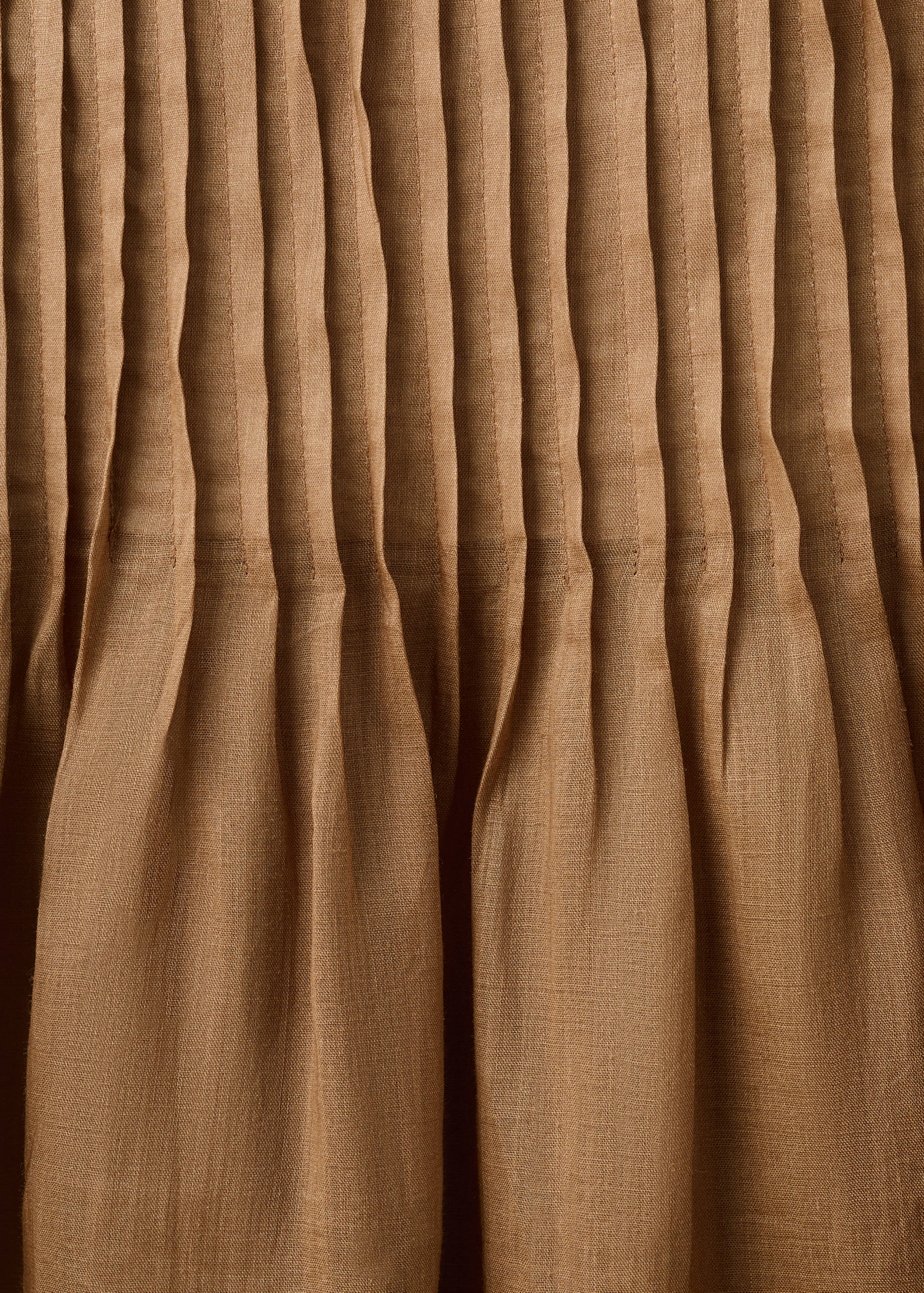 Kleid aus 100% Ramie mit plissiertem Körper - Detail des Artikels 8