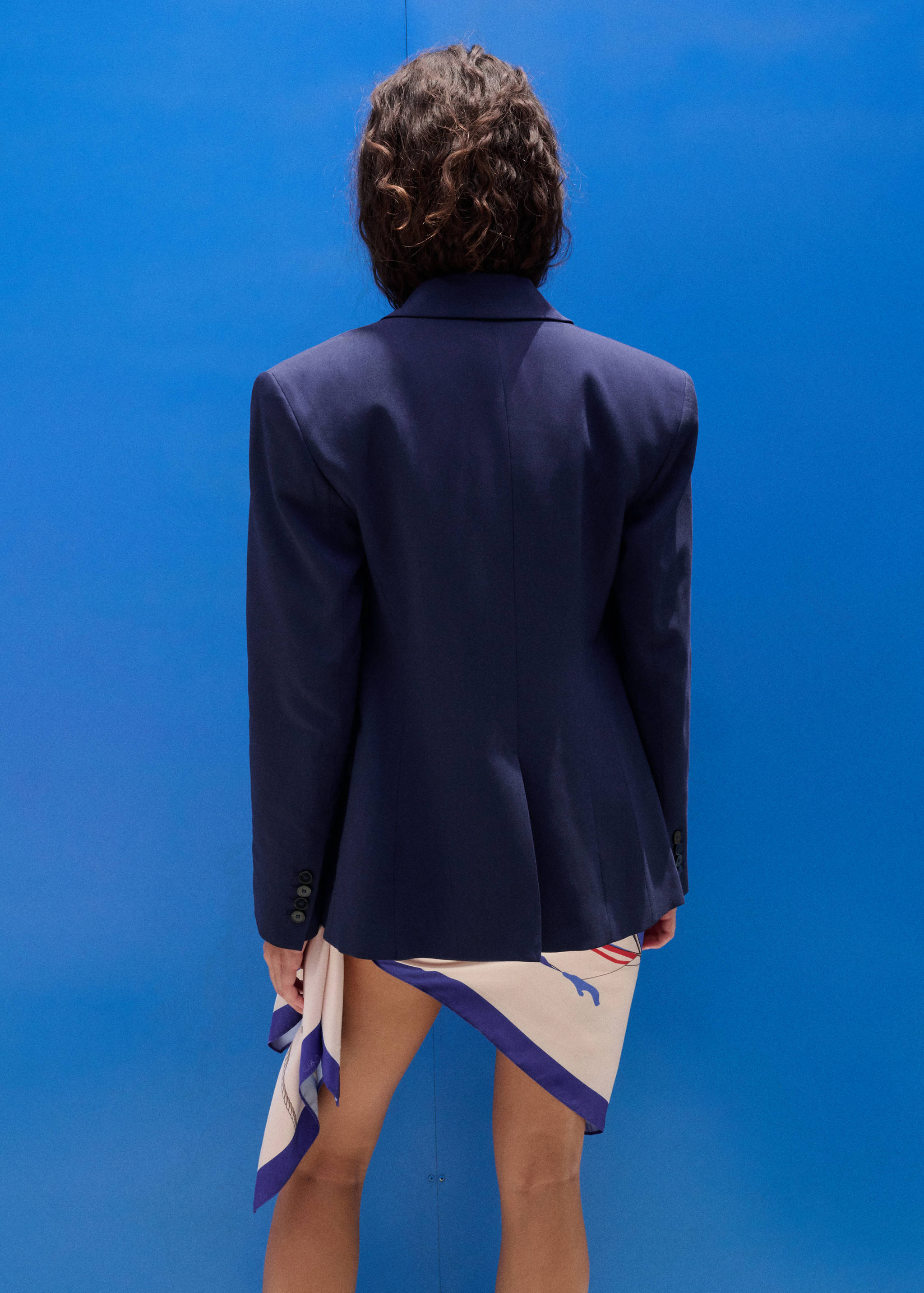 Double-breasted suit jacket - Reverse of the article