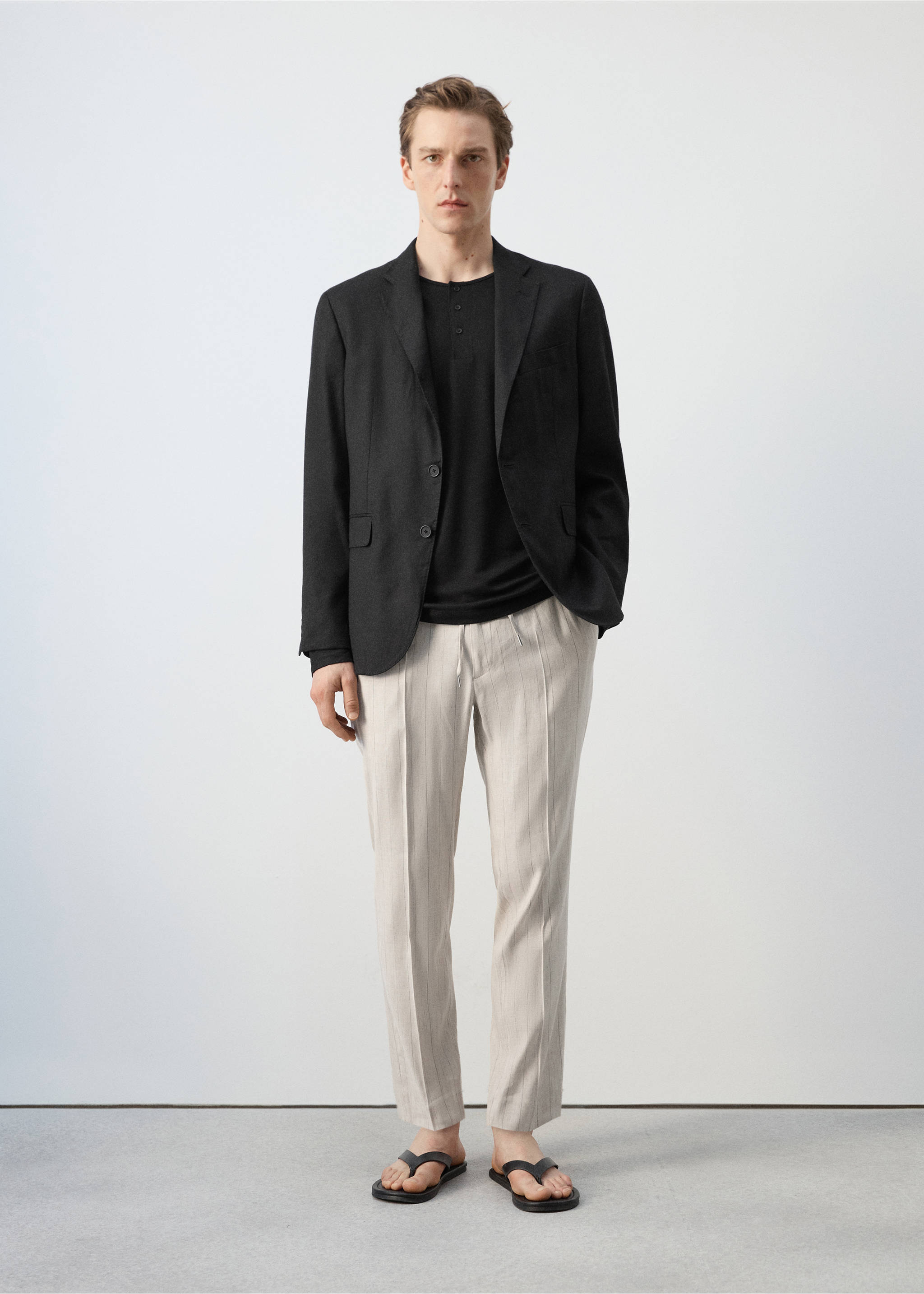 بنطلون سليم فيت مخطط من الكتان - رؤية عامة, بيج. Ref: 27047896-00.