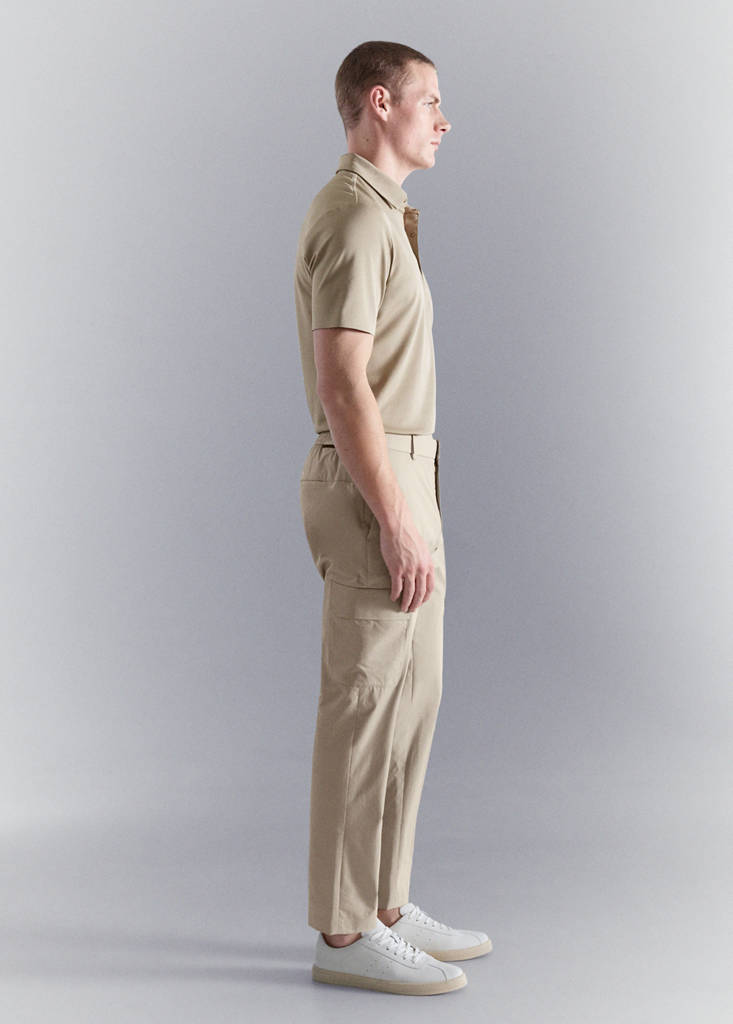 Slim fit comfort stretch cargo trousers — Beige