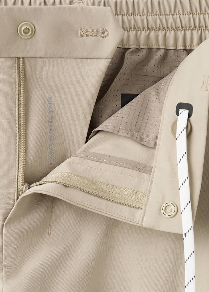 Slim fit comfort stretch cargo trousers — Beige