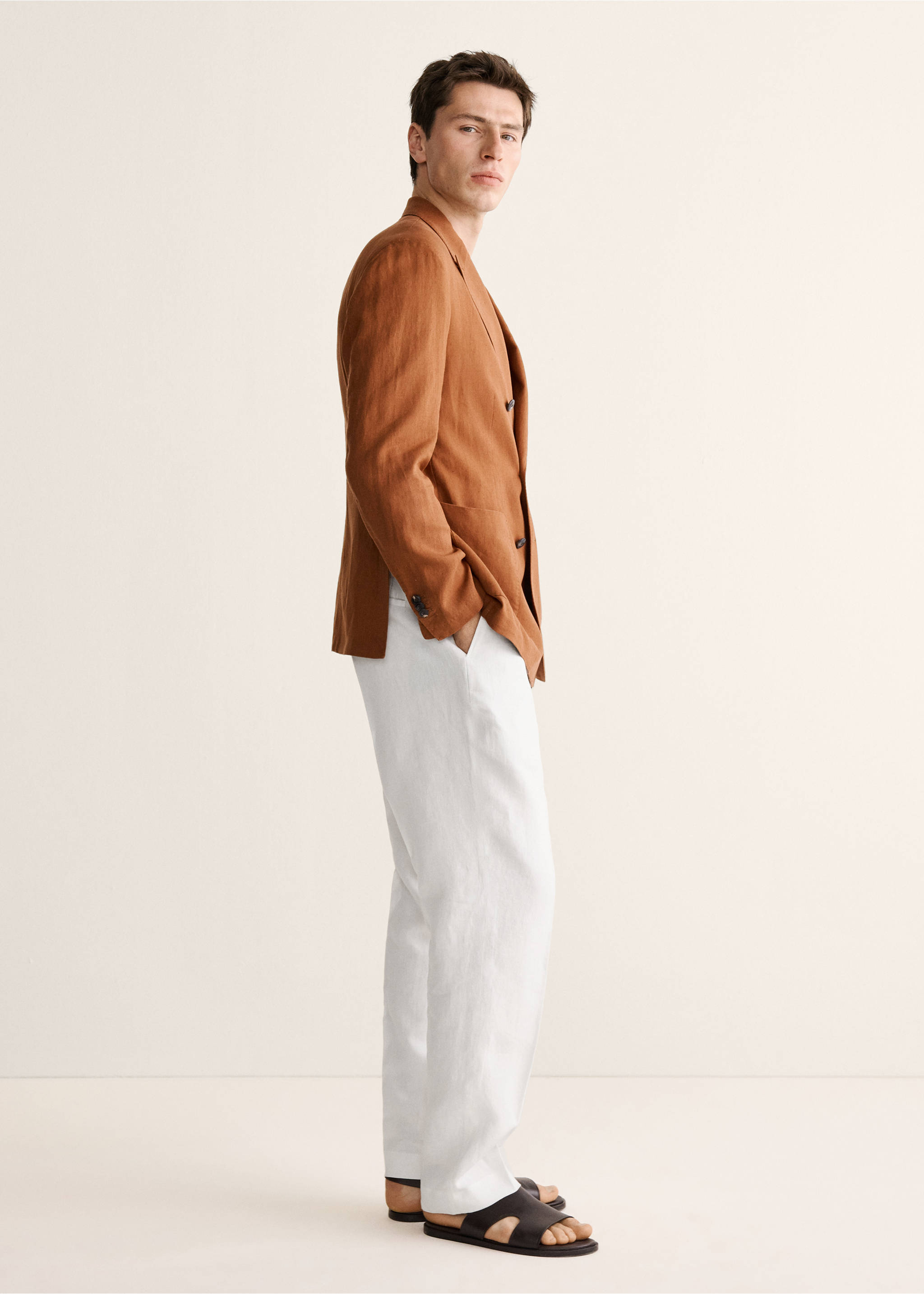 100% linen regular-fit trousers - Details of the article 2, Off White. Ref: 27047900-00.