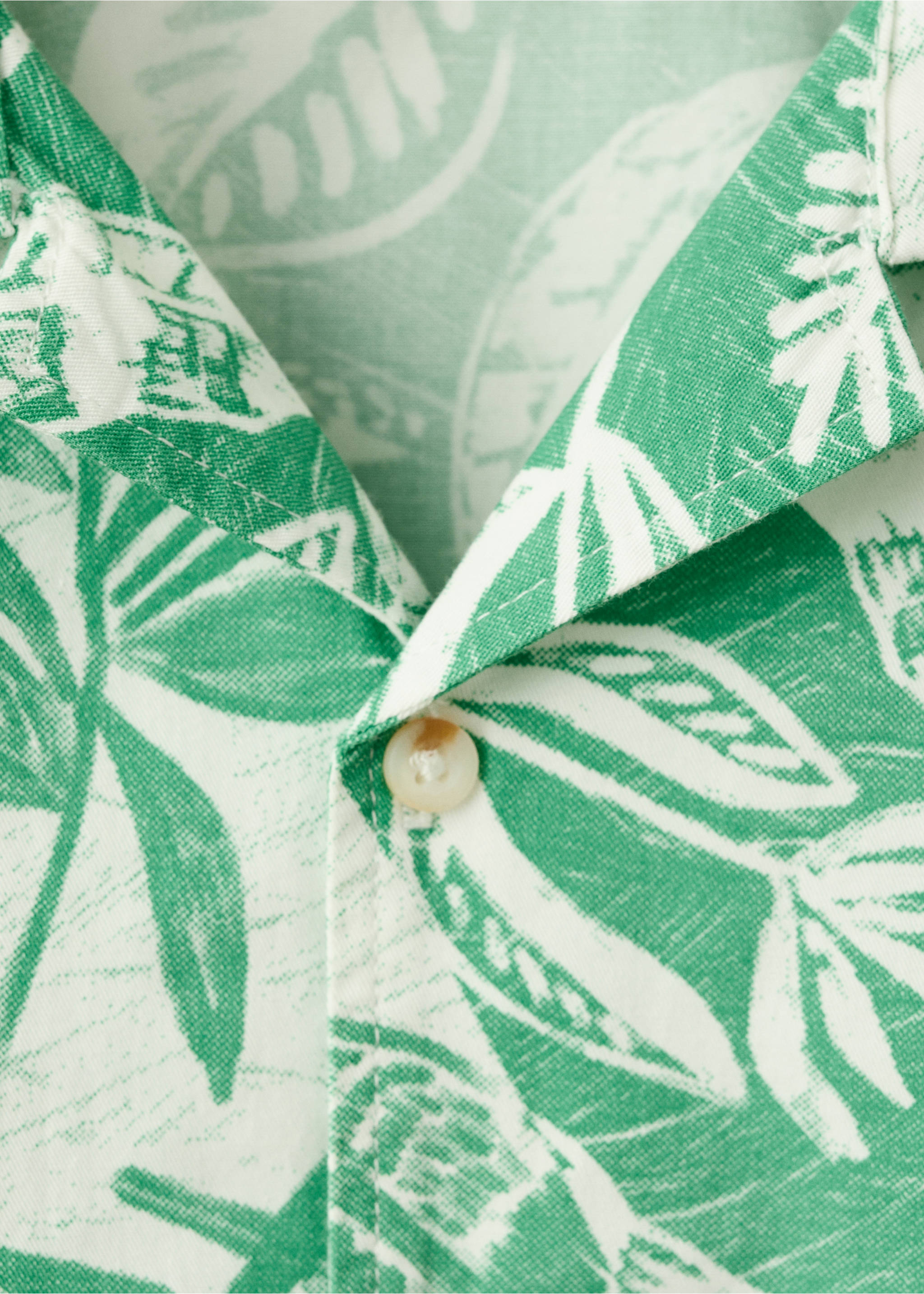 Floral-print cotton shirt - Details of the article 8, Green. Ref: 27047901-00.