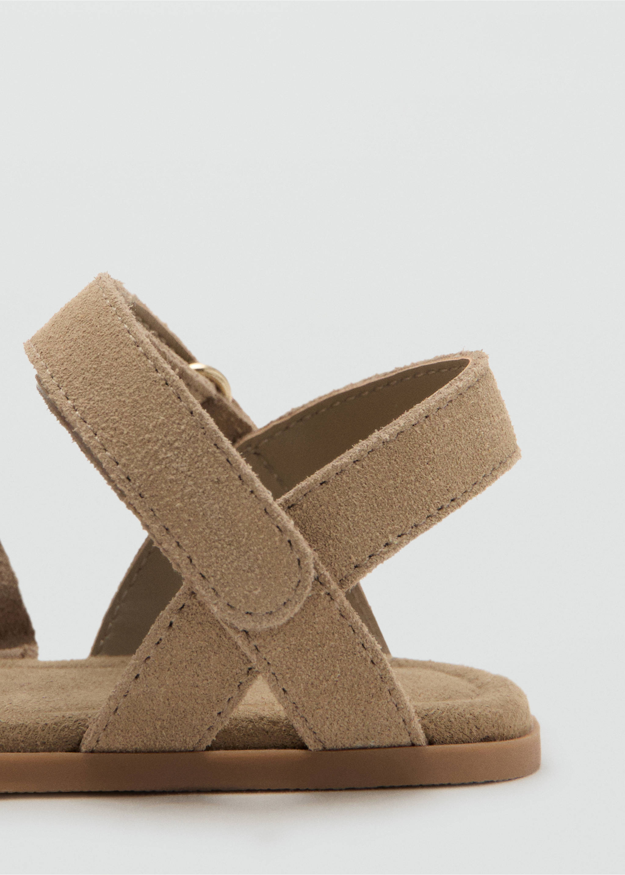 Leather straps sandals - Details of the article 1, Sand. Ref: 27047907-00.