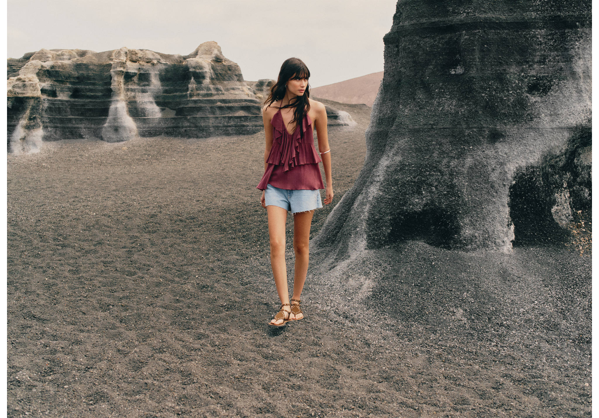 Halter neck ruffled top - Panoramic plane