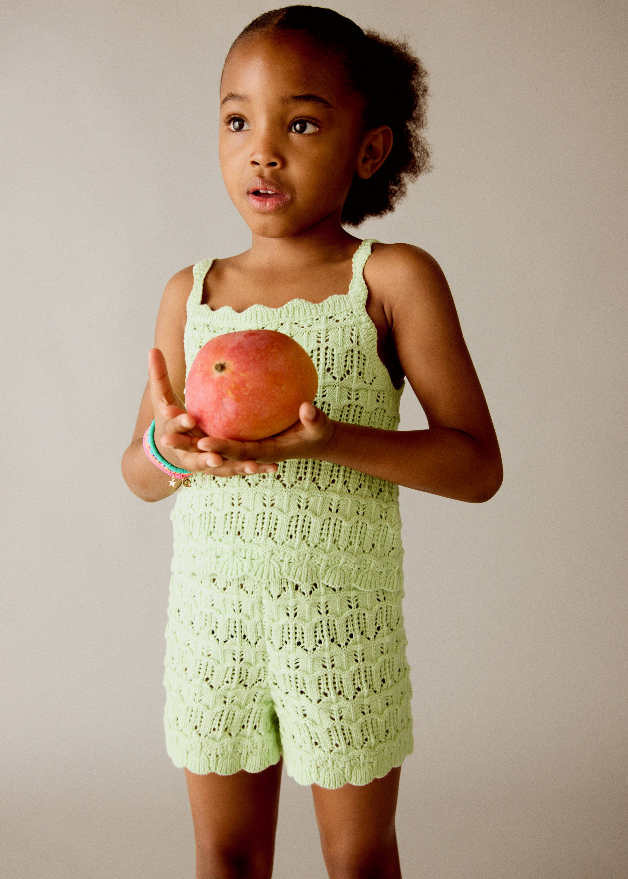 Crochet knitted shorts - General plane