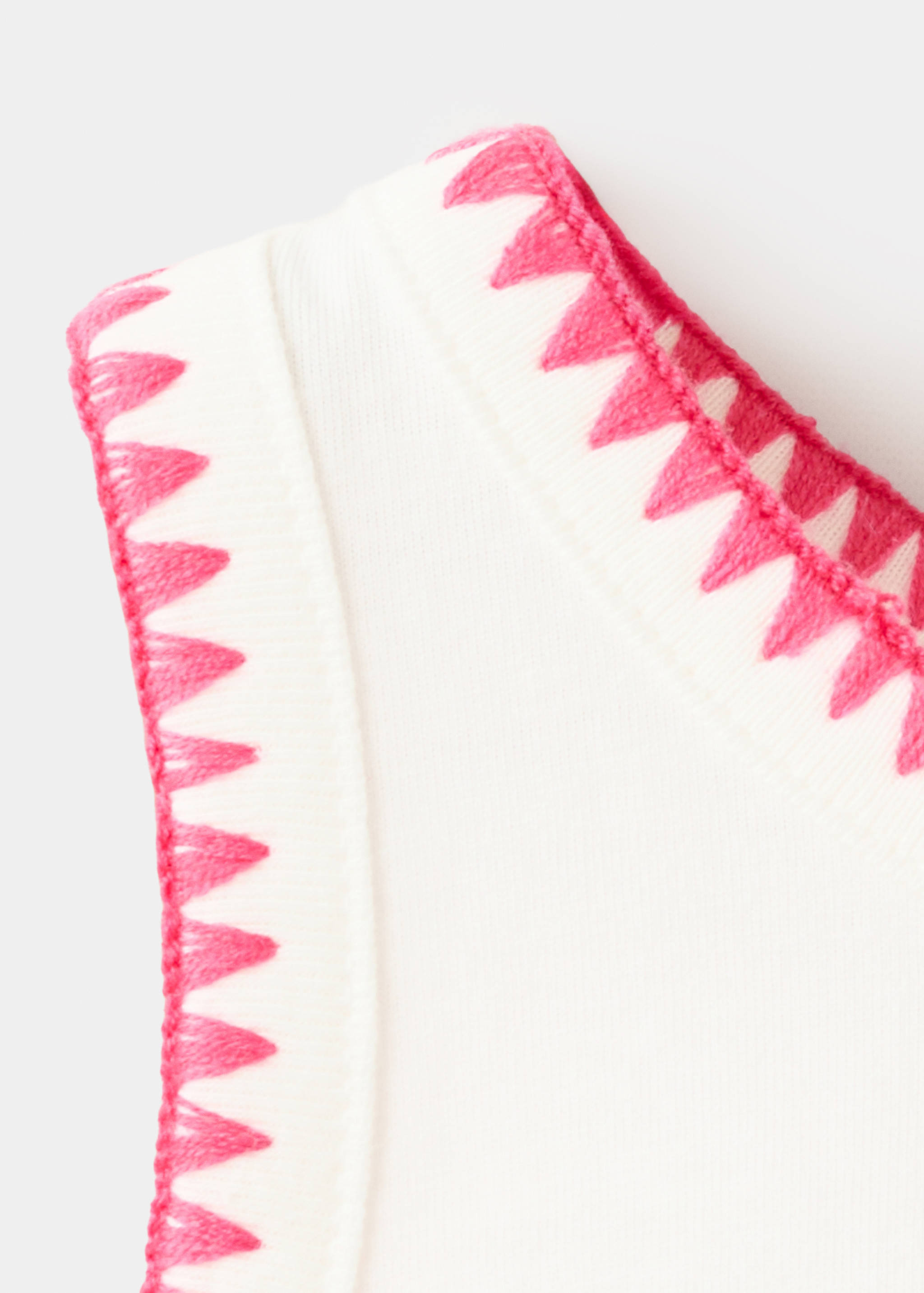 Embroidered detail strappy top - Details of the article 8