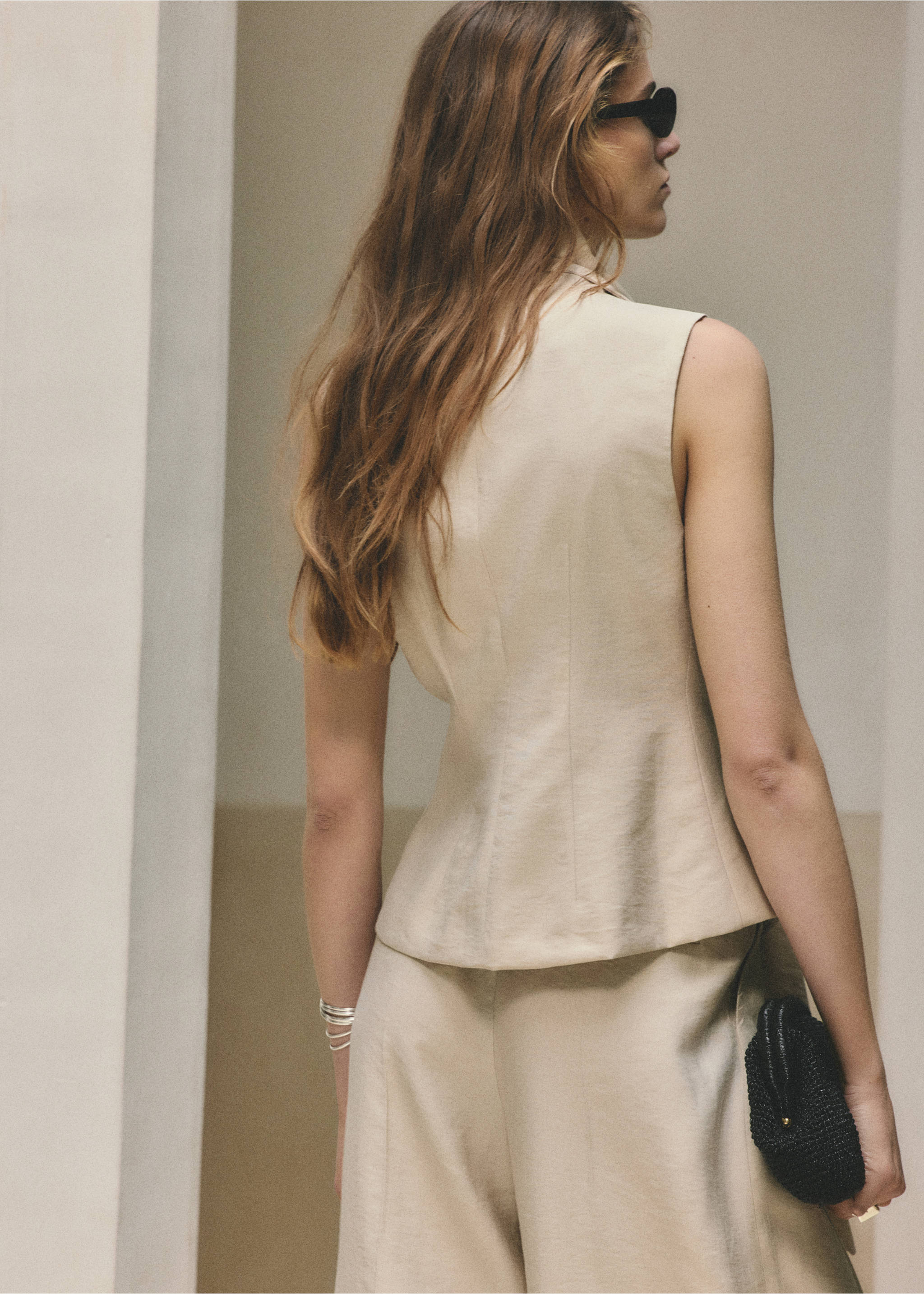 Top en lyocell avec col foulard - Verso de l’article, Gris clair/pastel. Ref: 27047942-00.