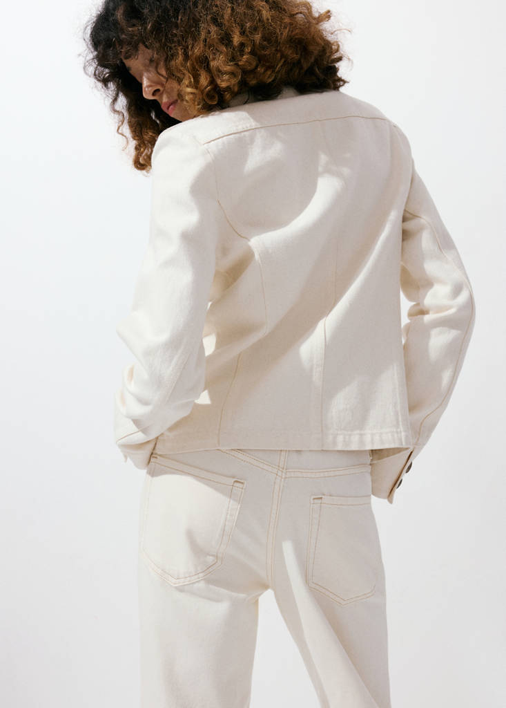 Fitted jacket with band collar — Ecru