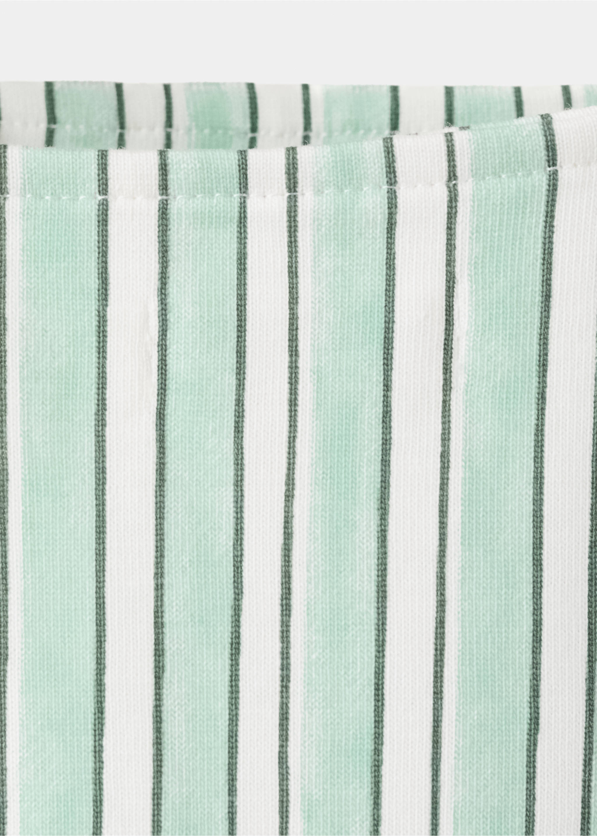 Cotton dungarees with pocket - Details of the article 0, Green. Ref: 27048262-00.