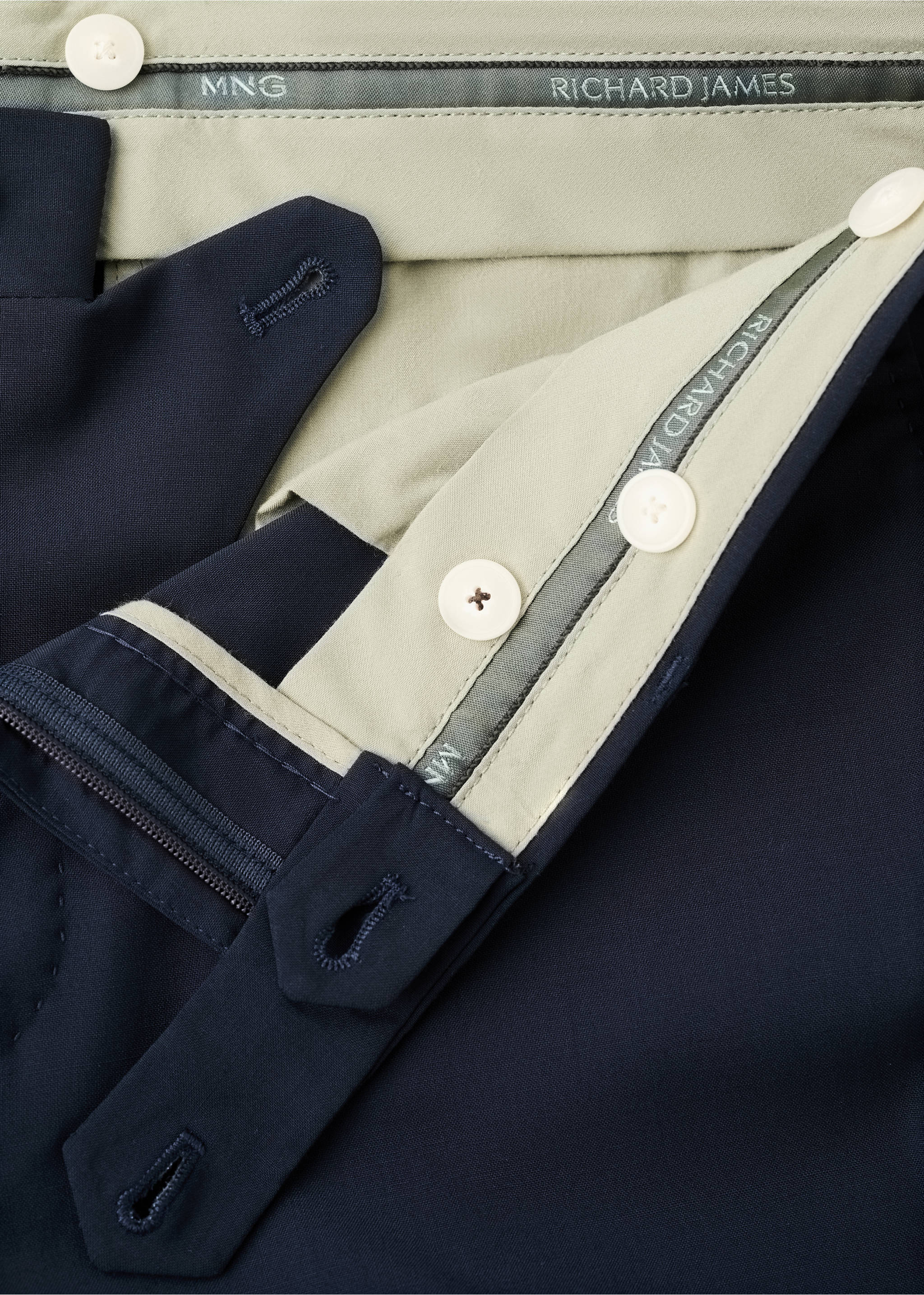 Pantalon de costume Venise 100 % laine - Détail de l'article 8, Bleu marine. Ref: 27048272-00.