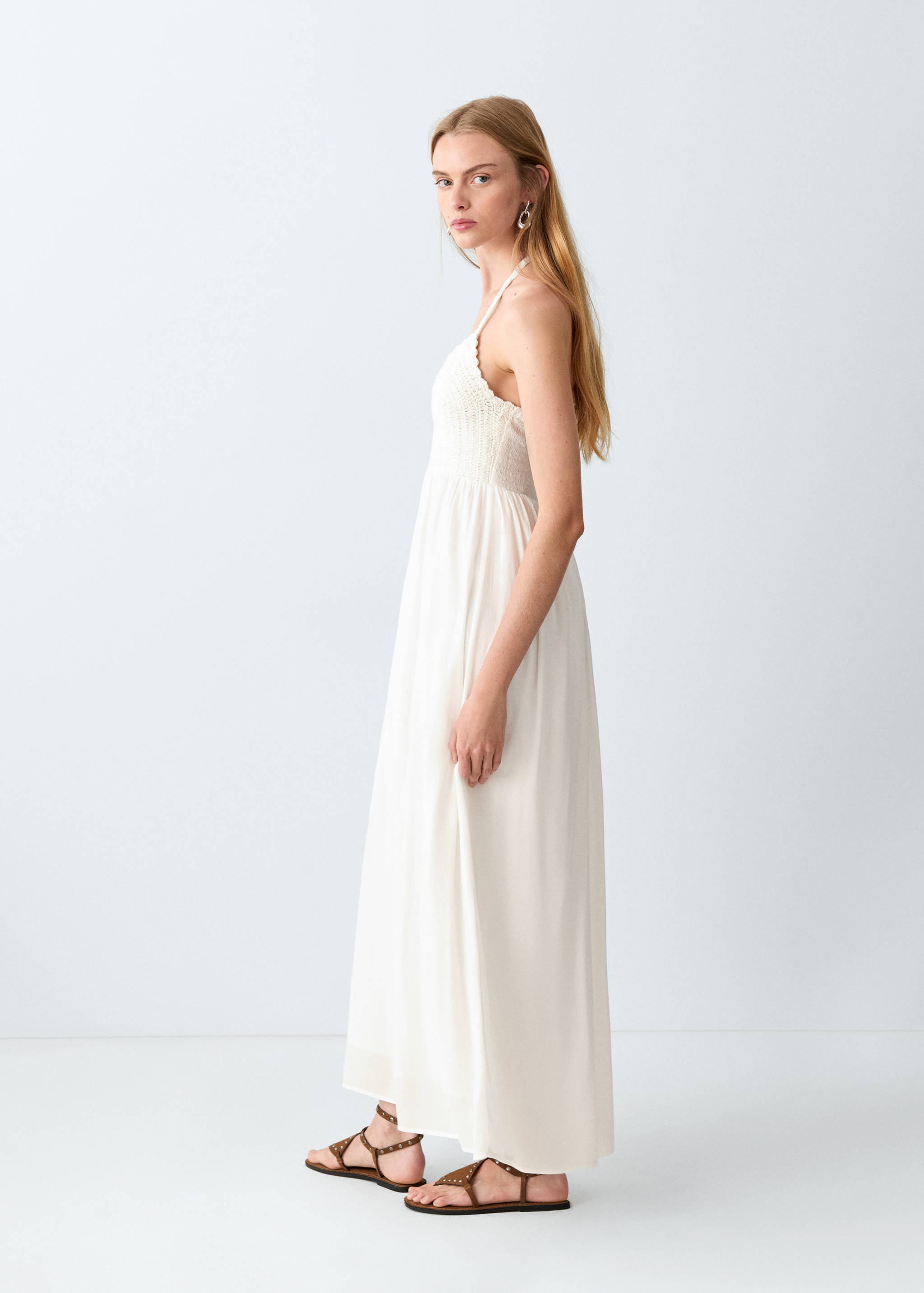 Long dress with crochet detail - Medium plane