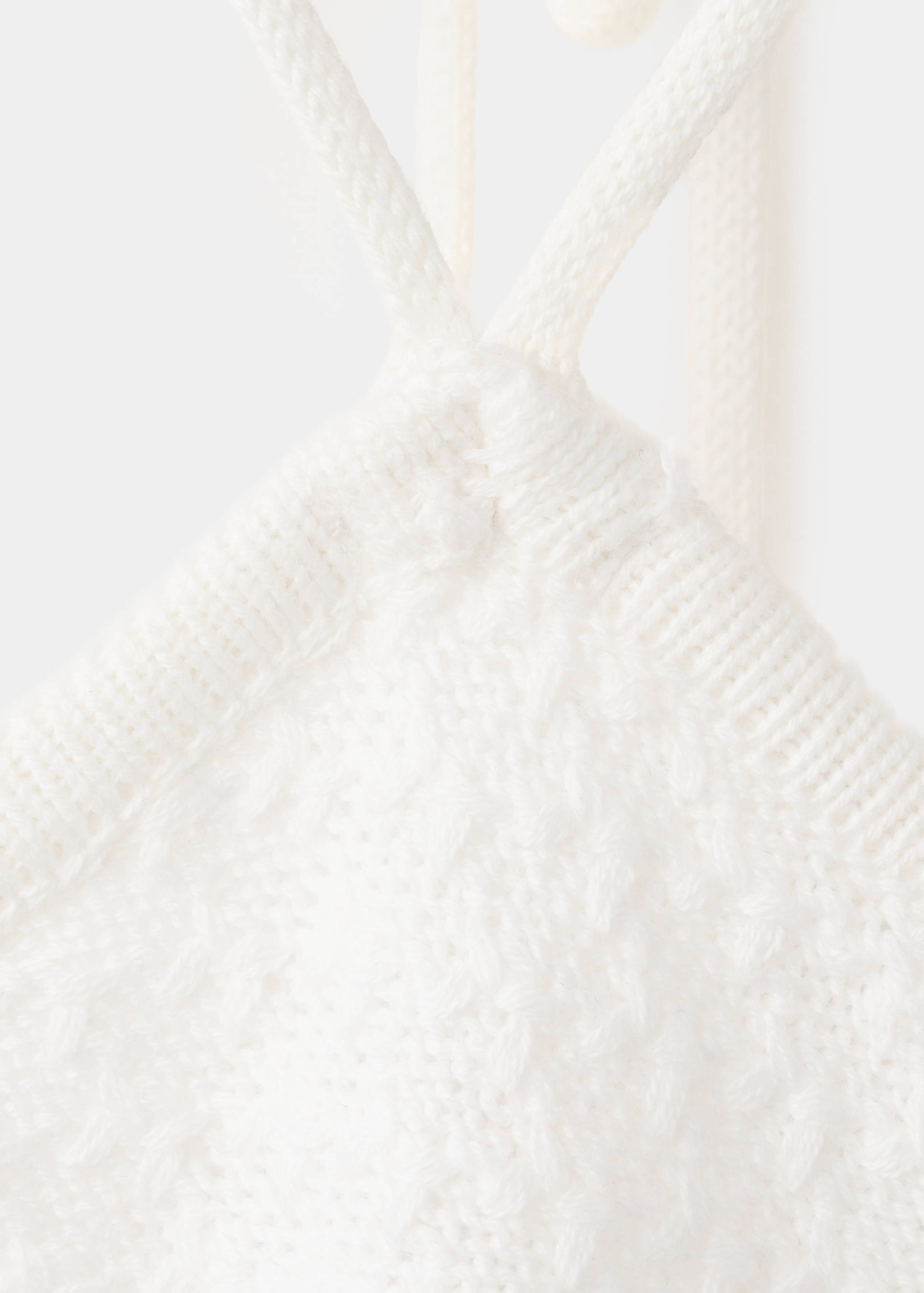 Halter top with open back - Details of the article 8