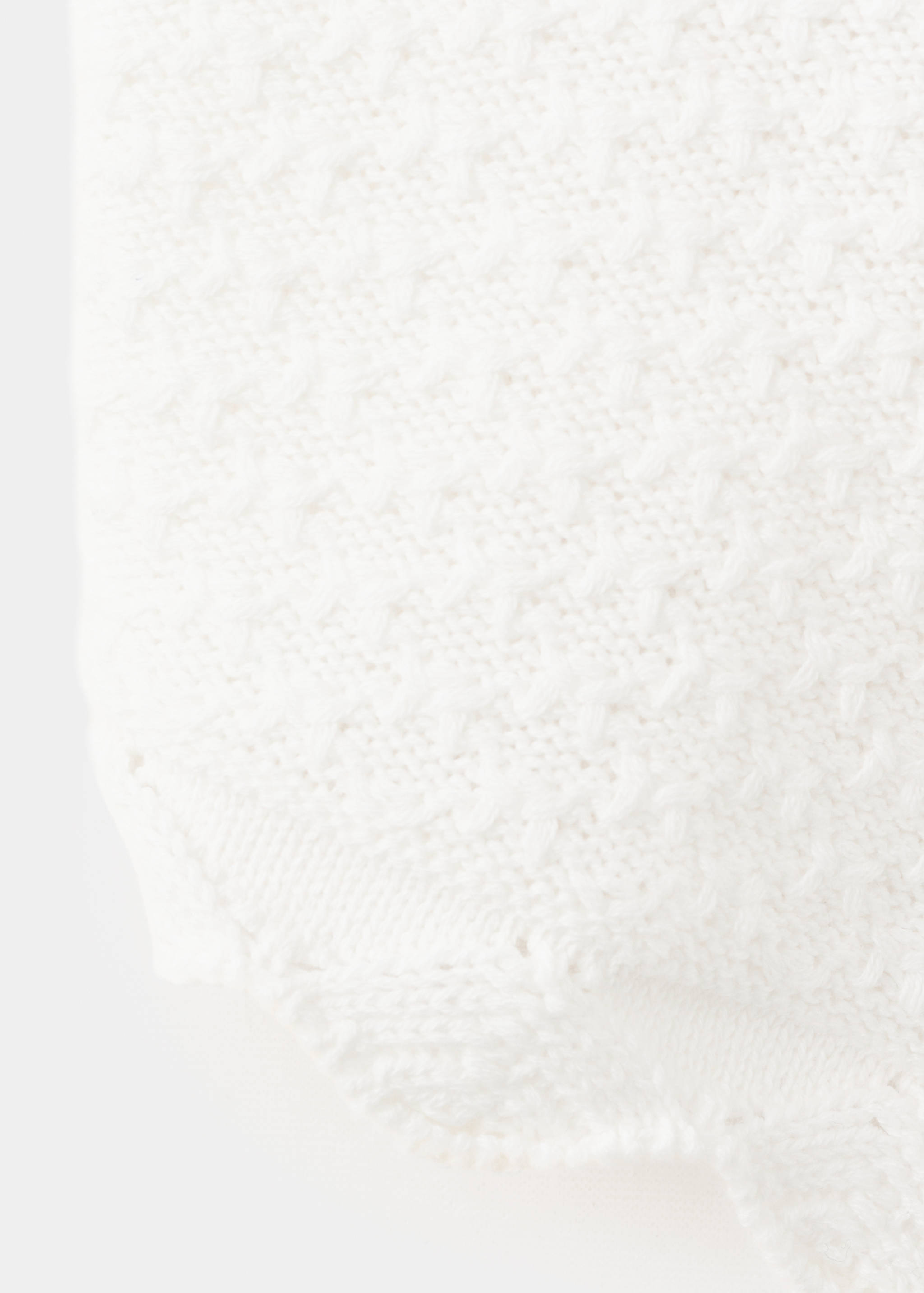 Halter top with open back - Details of the article 0