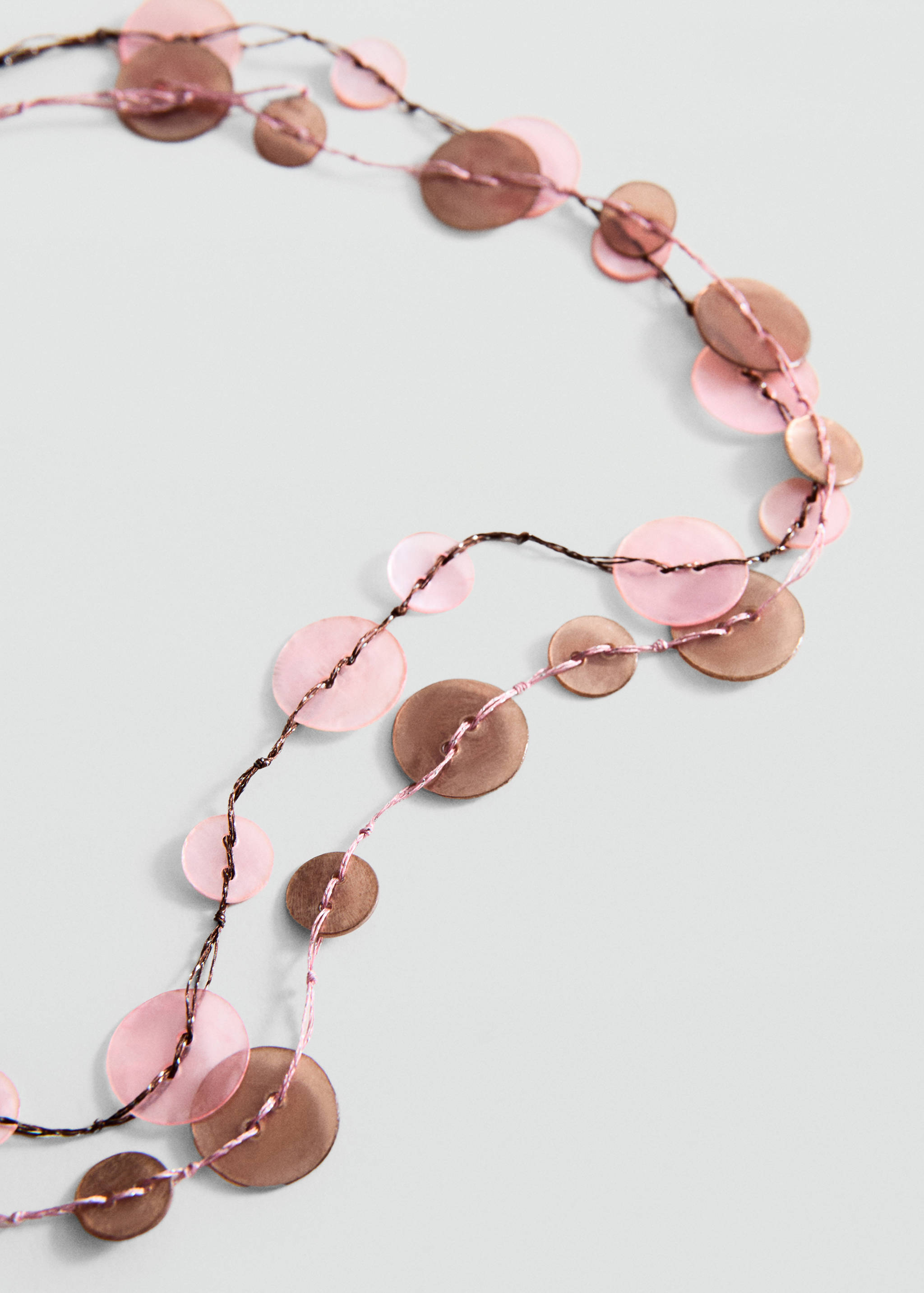 Collar combinado conchas - Plano medio