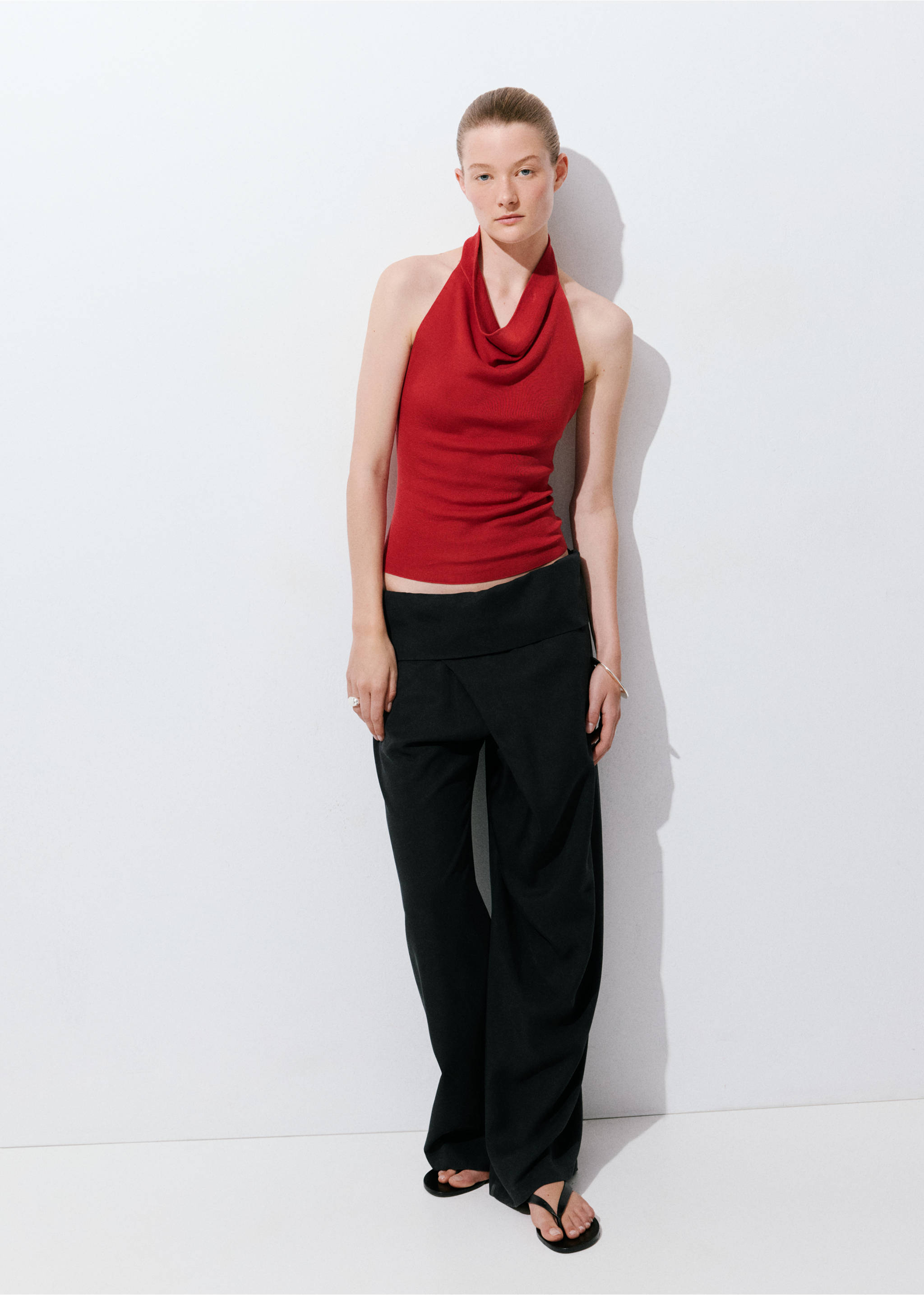 100% lyocell trousers - Details of the article 2, Charcoal. Ref: 27048661-01.