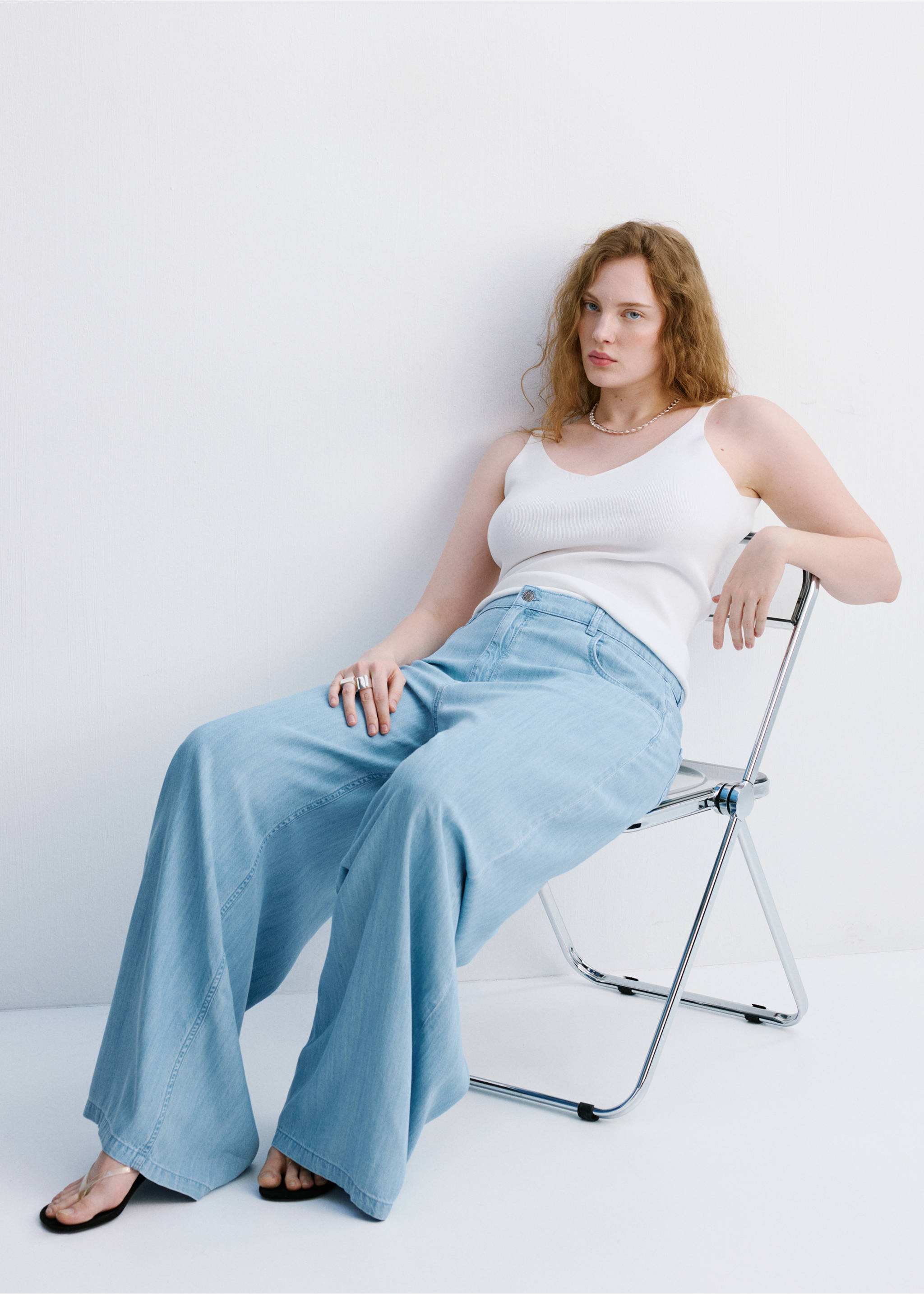 Mid rise palazzo jeans - Details of the article 5, Light Blue. Ref: 27049055-00.