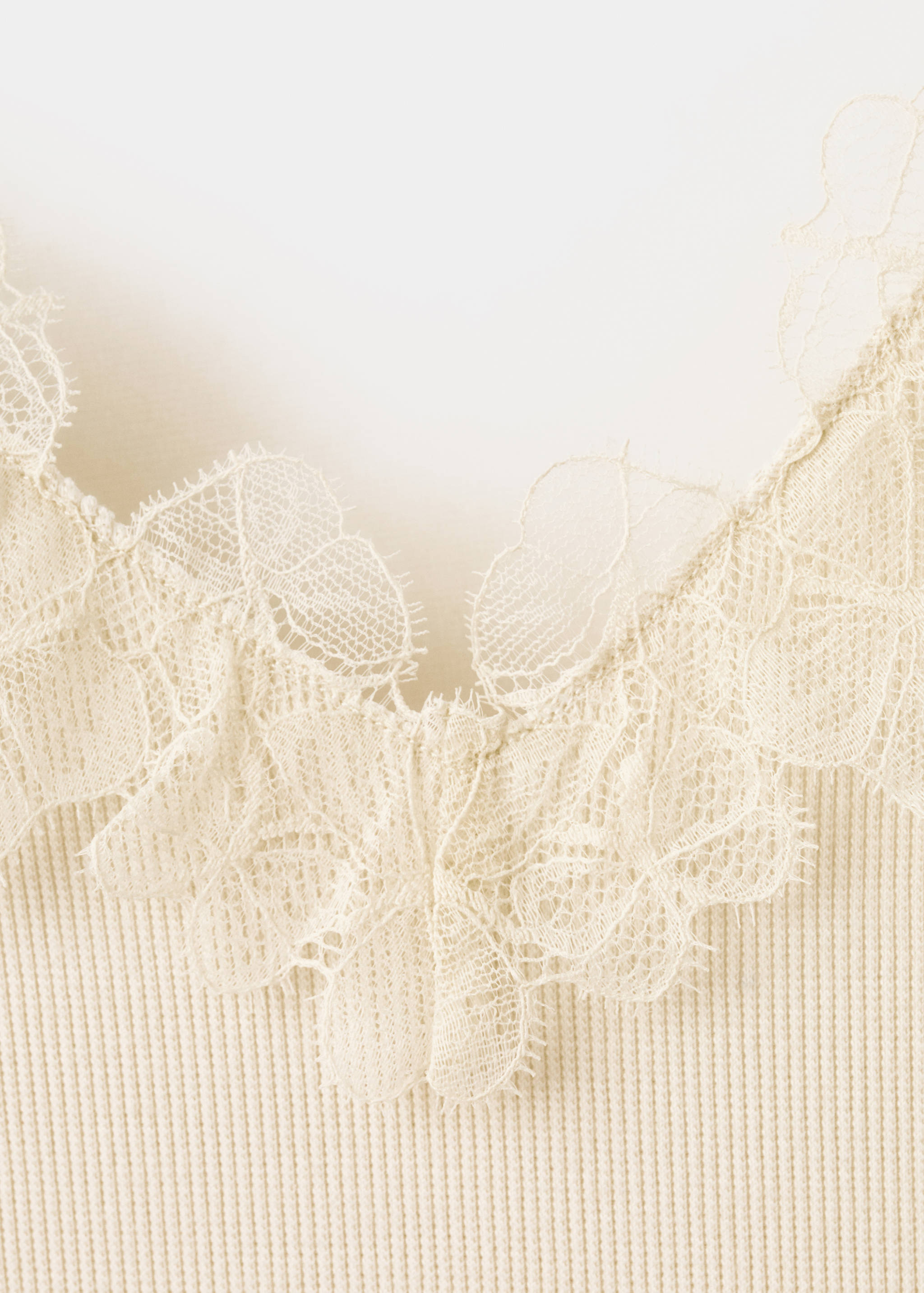 Knit top with lace detail - Details of the article 8