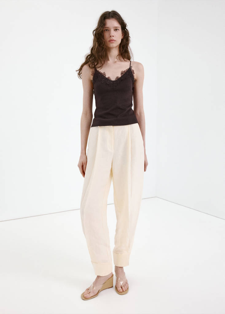 Lace detail knit top — Brown