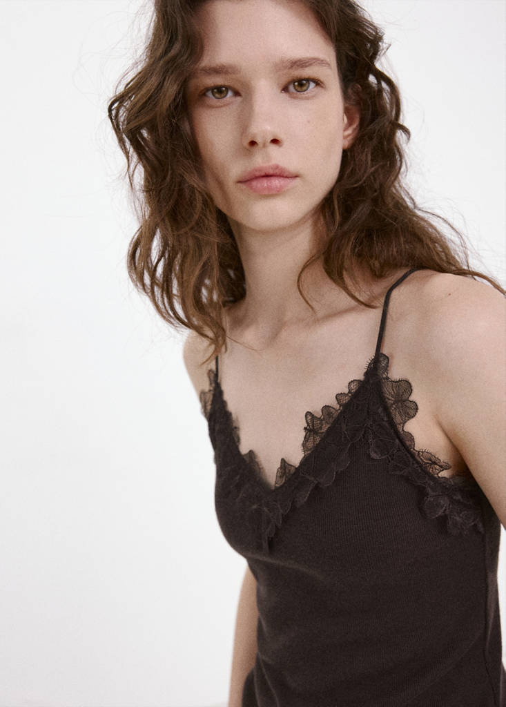 Lace detail knit top — Brown