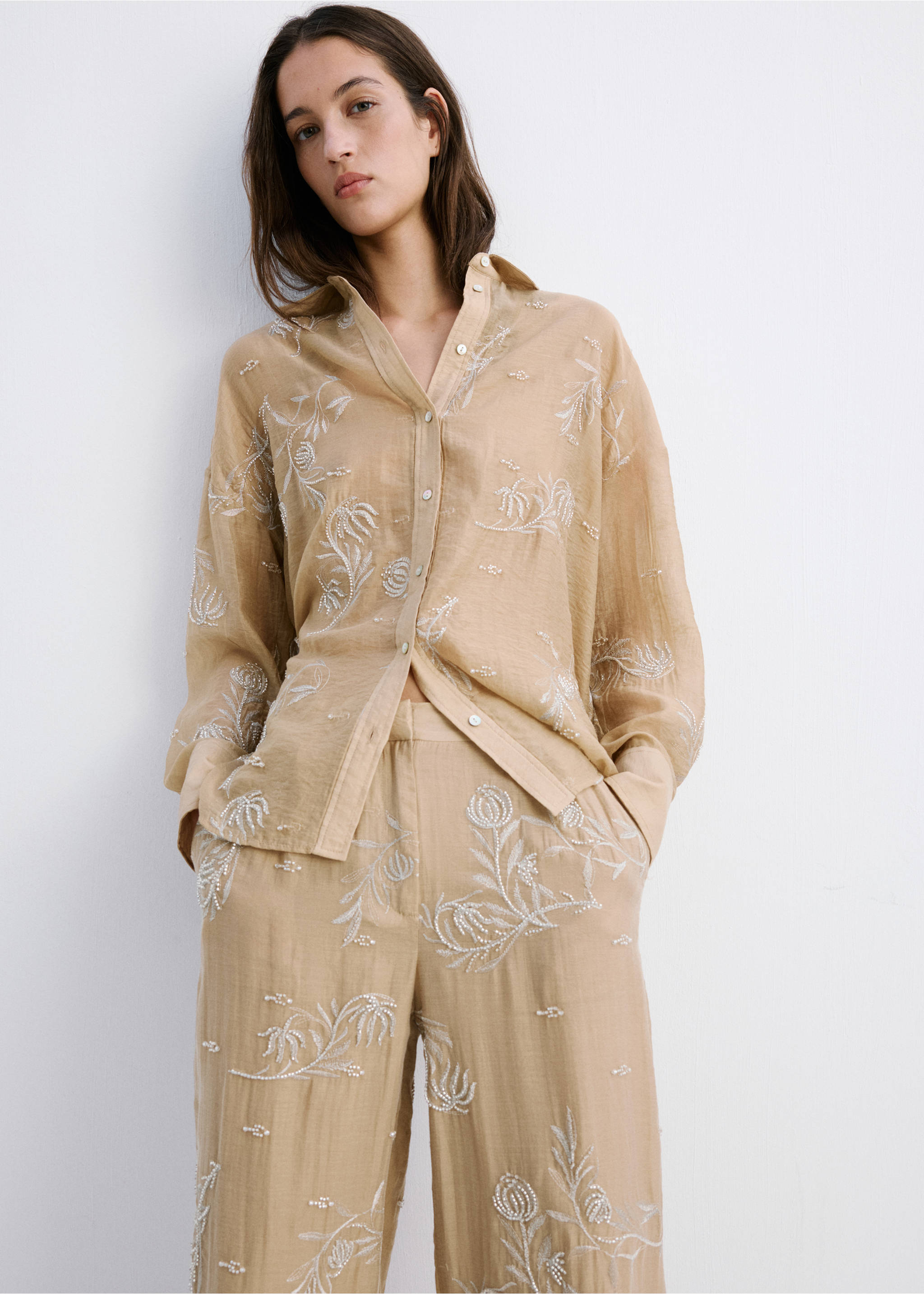 بنطال ليوسيل مطرز - تفاصيل المنتج 1, بيج. Ref: 27049061-00.