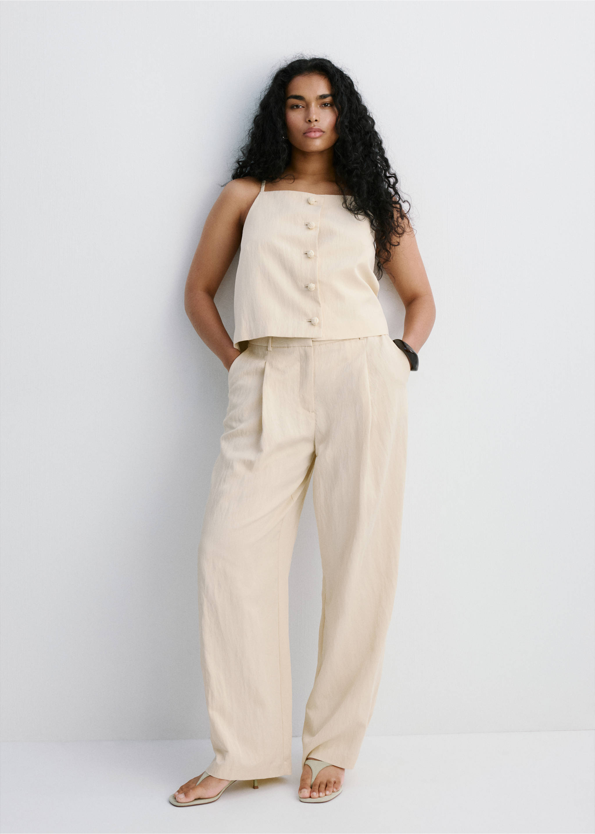 Lyocell button top - Details of the article 3, Light/Pastel Grey. Ref: 27049062-00.