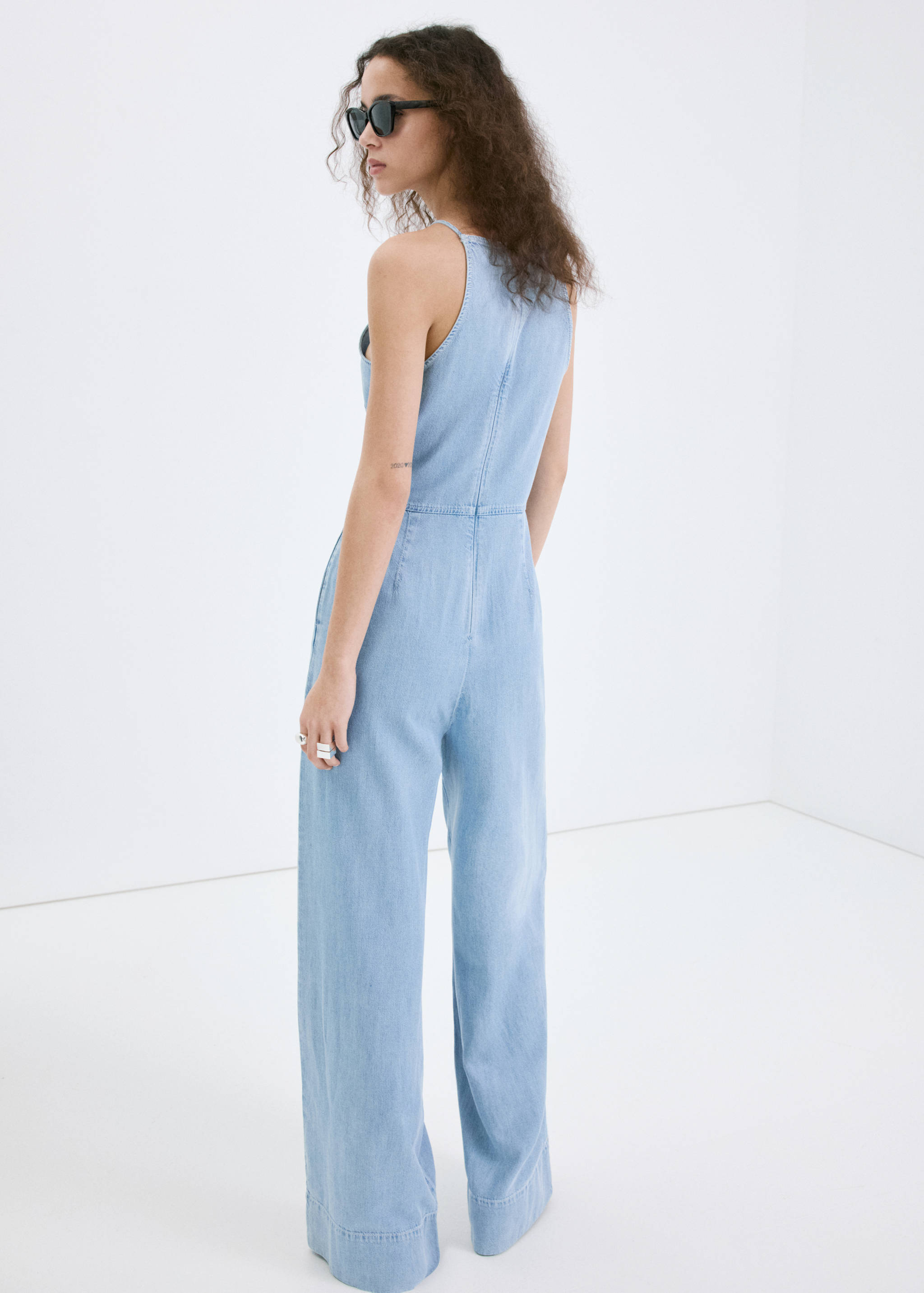Lyocell denim jumpsuit - Reverse of the article