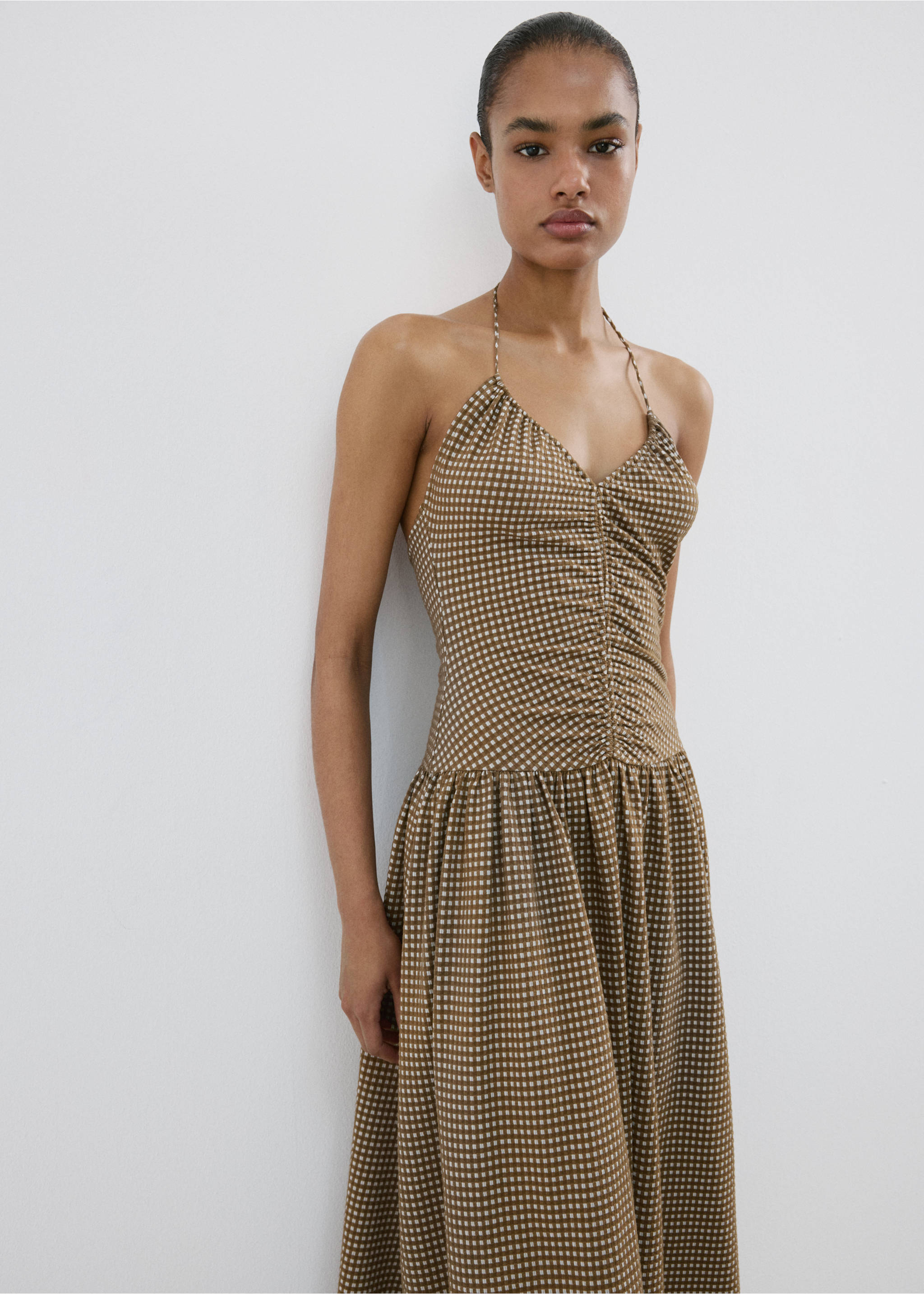 Midi dress with ruched check detail - Medium plane, Khaki. Ref: 27049070-00.
