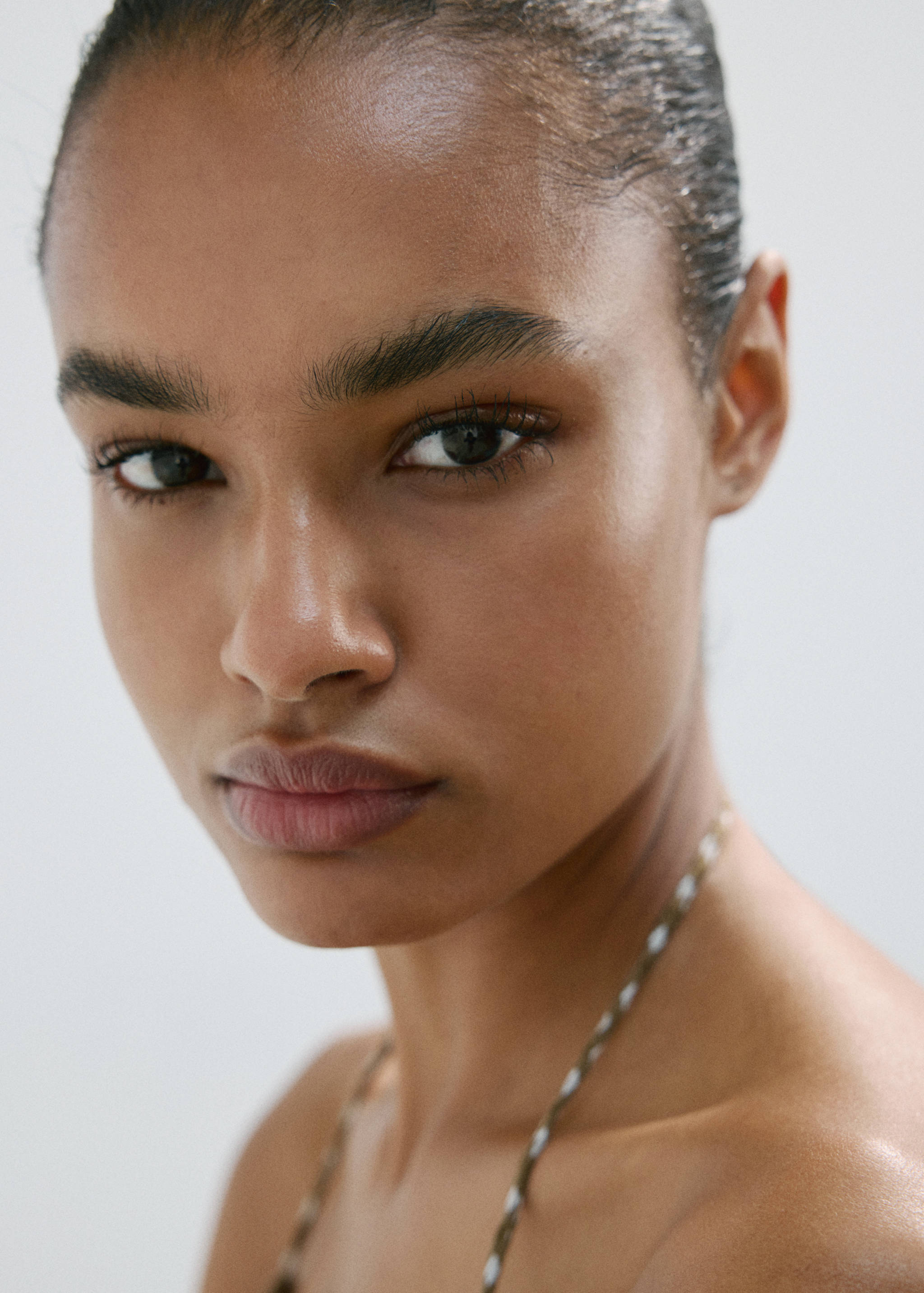 Robe midi à carreaux avec détail froncé - Détail de l'article 1