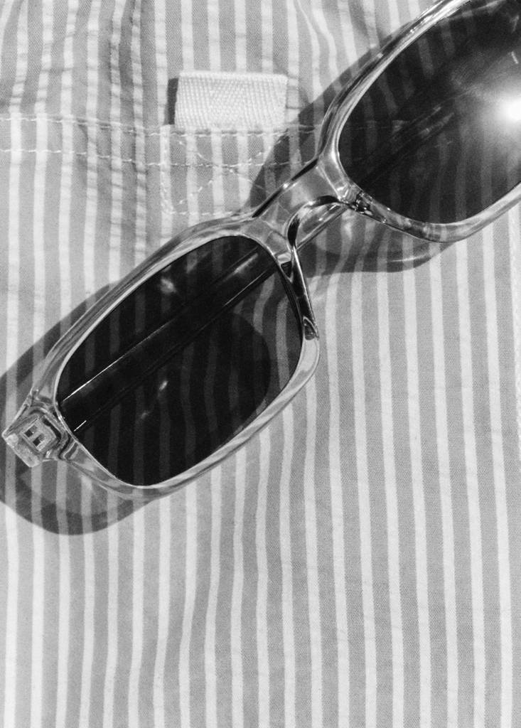 Rectangular-frame sunglasses — Ochre