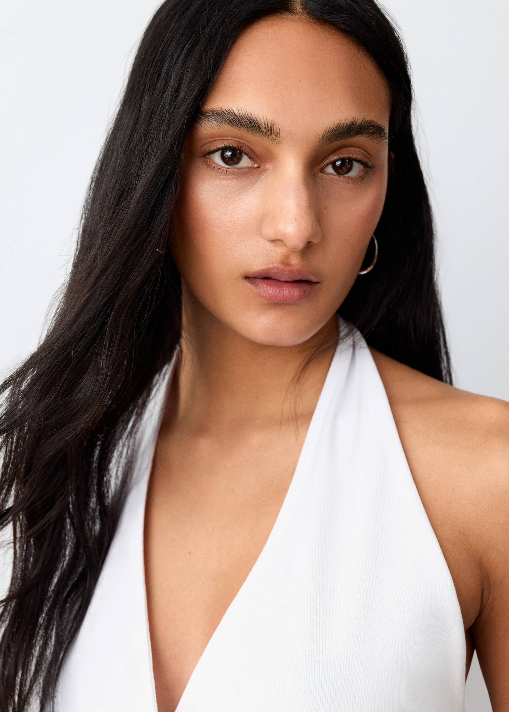 Crossed halter top - Details of the article 1, Off White. Ref: 27049211-00.
