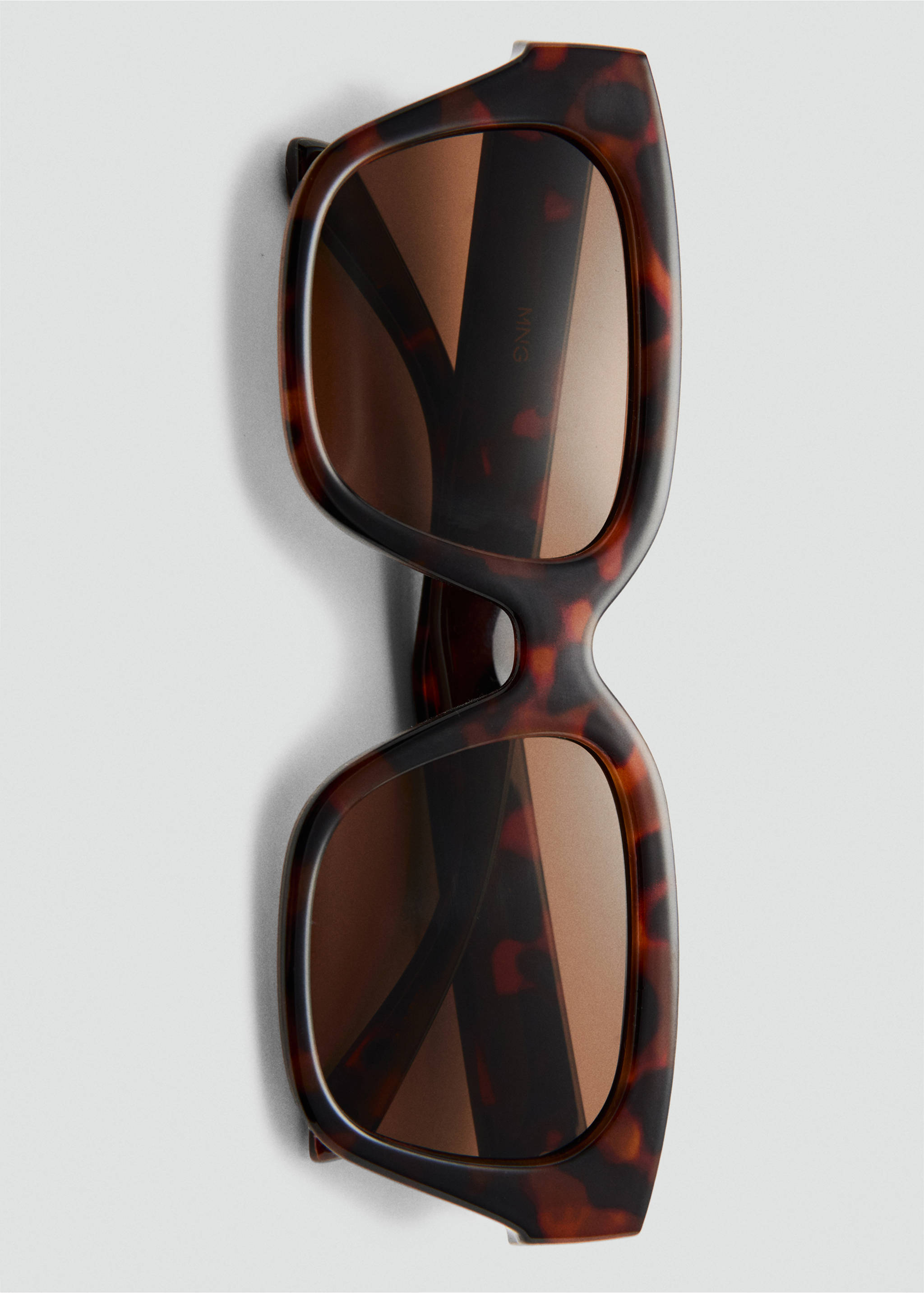 Gafas de sol montura cuadrada - Detalle del artículo 2, Chocolate. Ref: 27051176-00.